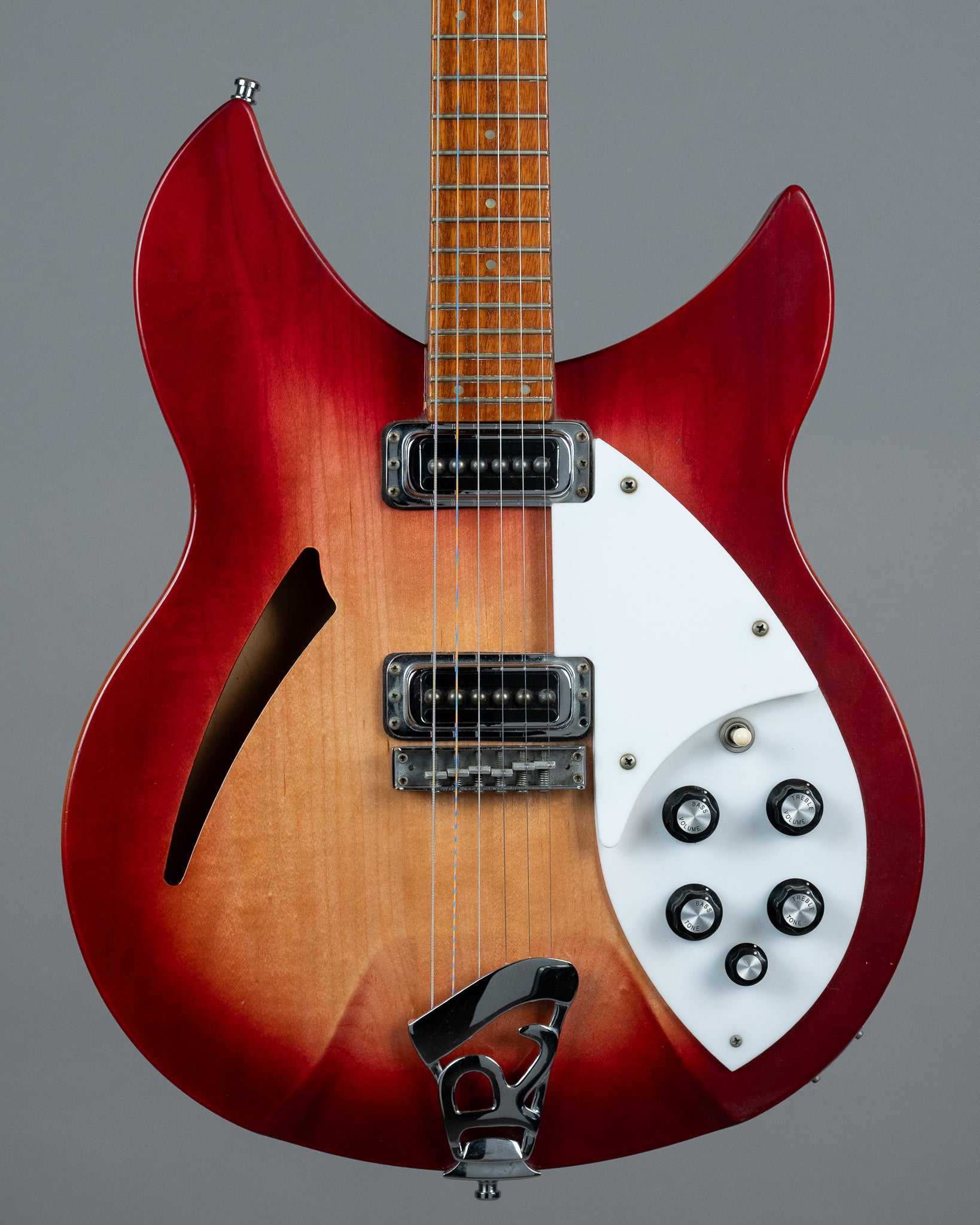 2000 Rickenbacker 330FG (USA, Fireglo, OHSC)