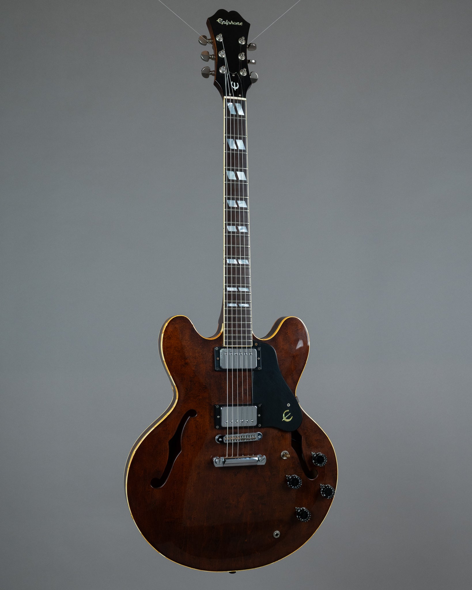 c1980 Epiphone ST-WA Riviera (Japan, Walnut, HSC)