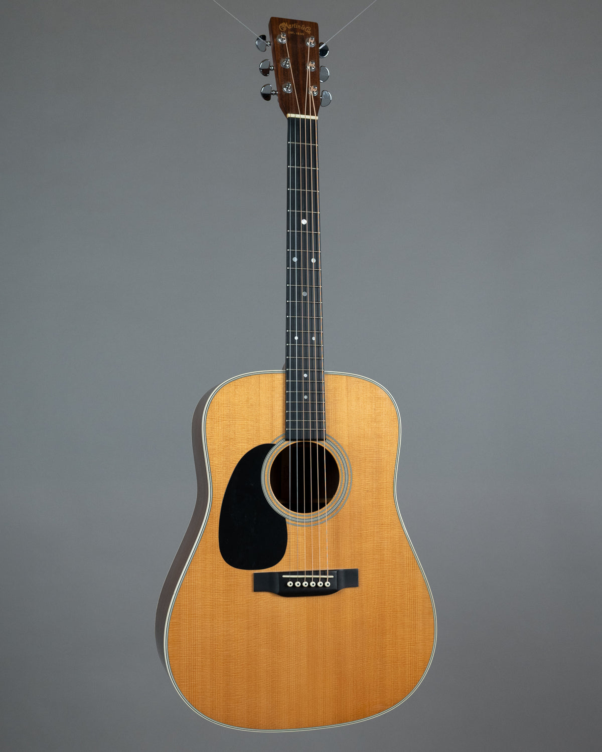 2016 Martin D-28 (USA, Left Handed, Natural Gloss, OHSC)