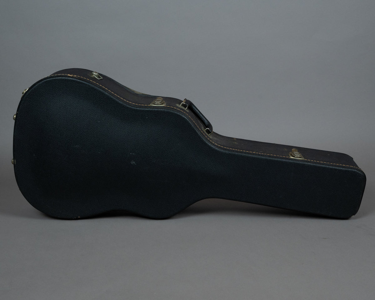 1974 Gibson Dove Custom (USA, Cherry Sunburst, HSC)