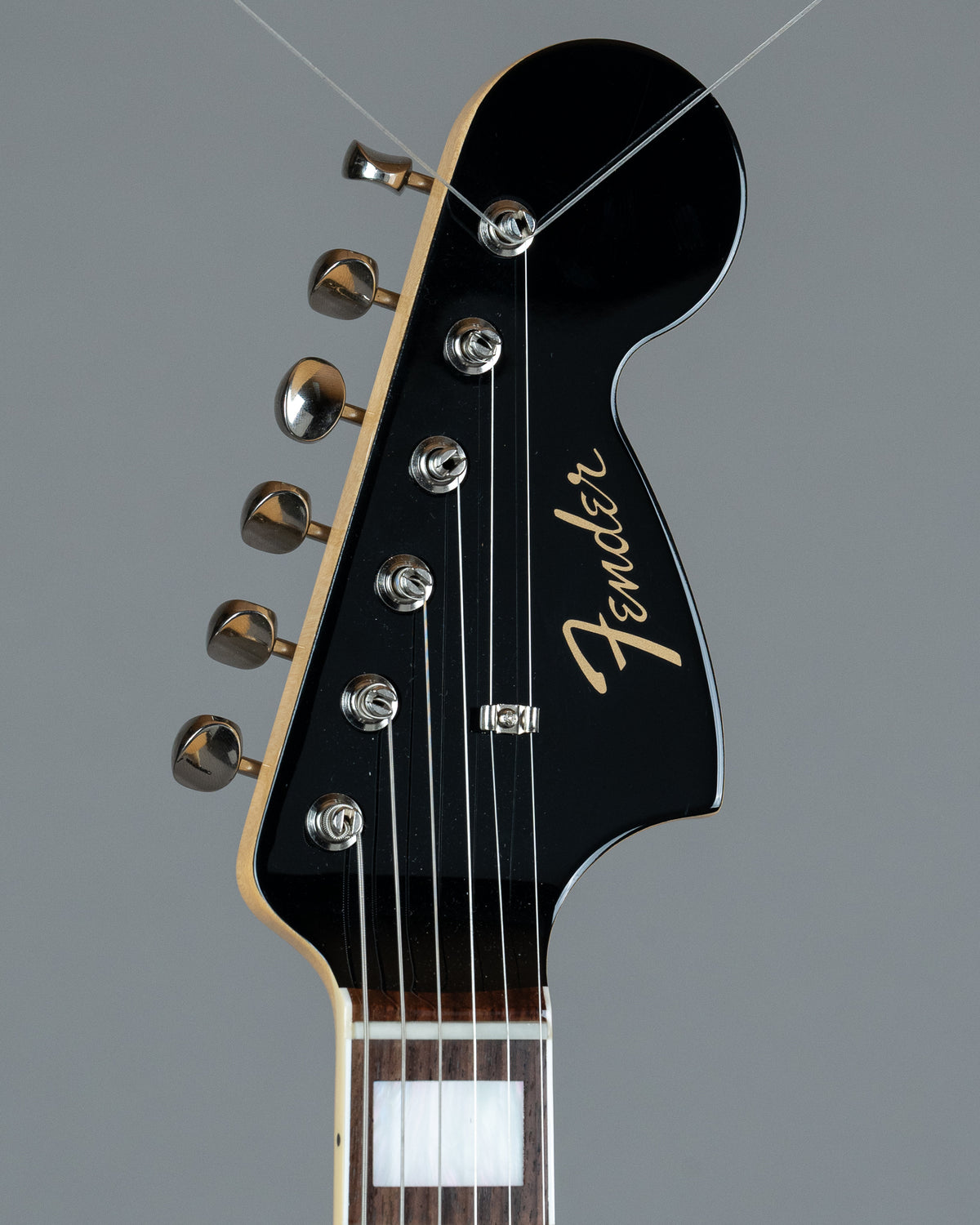 2026 Fender Traditional Late 60s Jazzmaster (Japan, Black, SKB HSC)