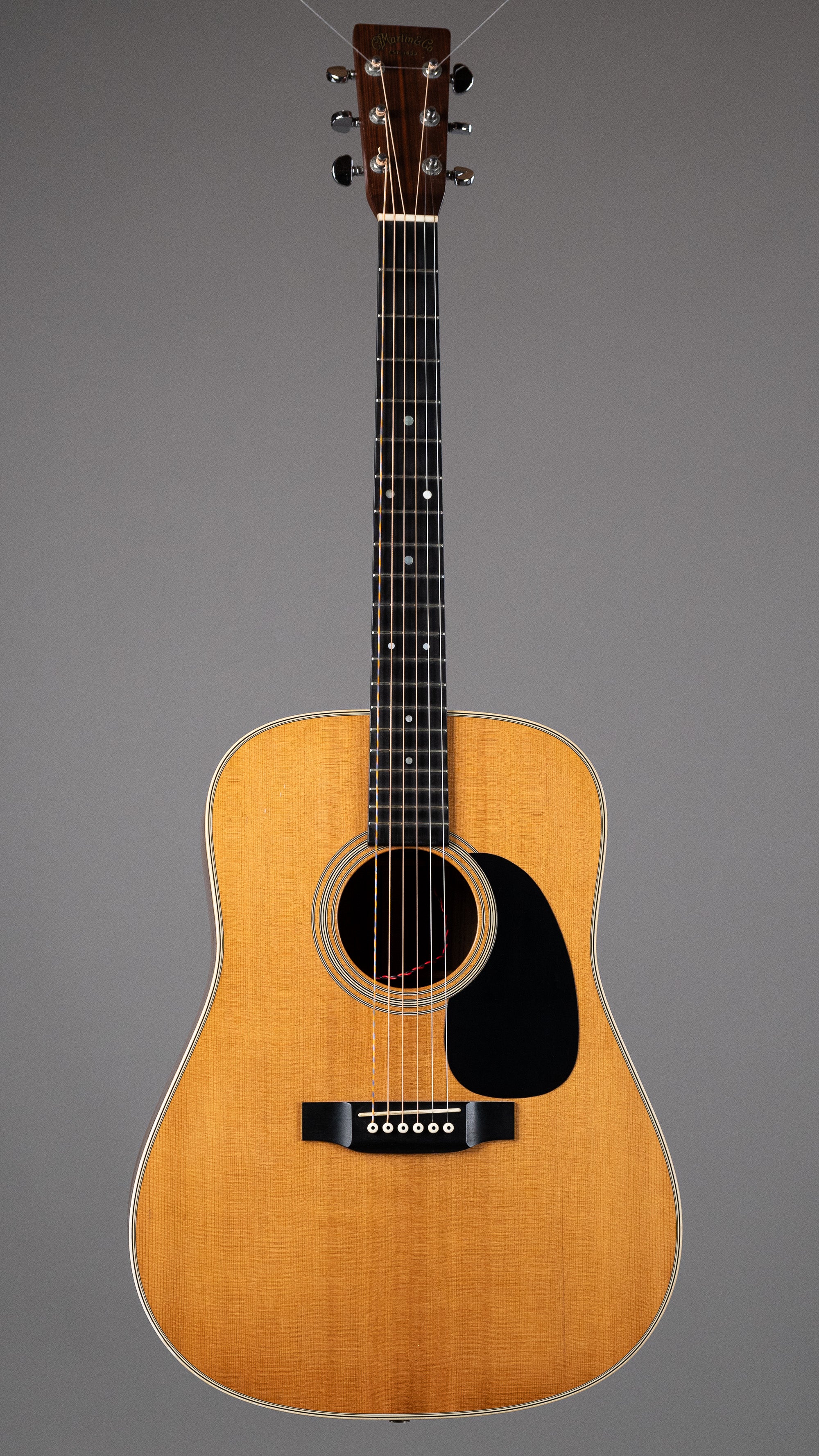 2009 Martin D-28 Standard Series (USA, Natural, HSC)