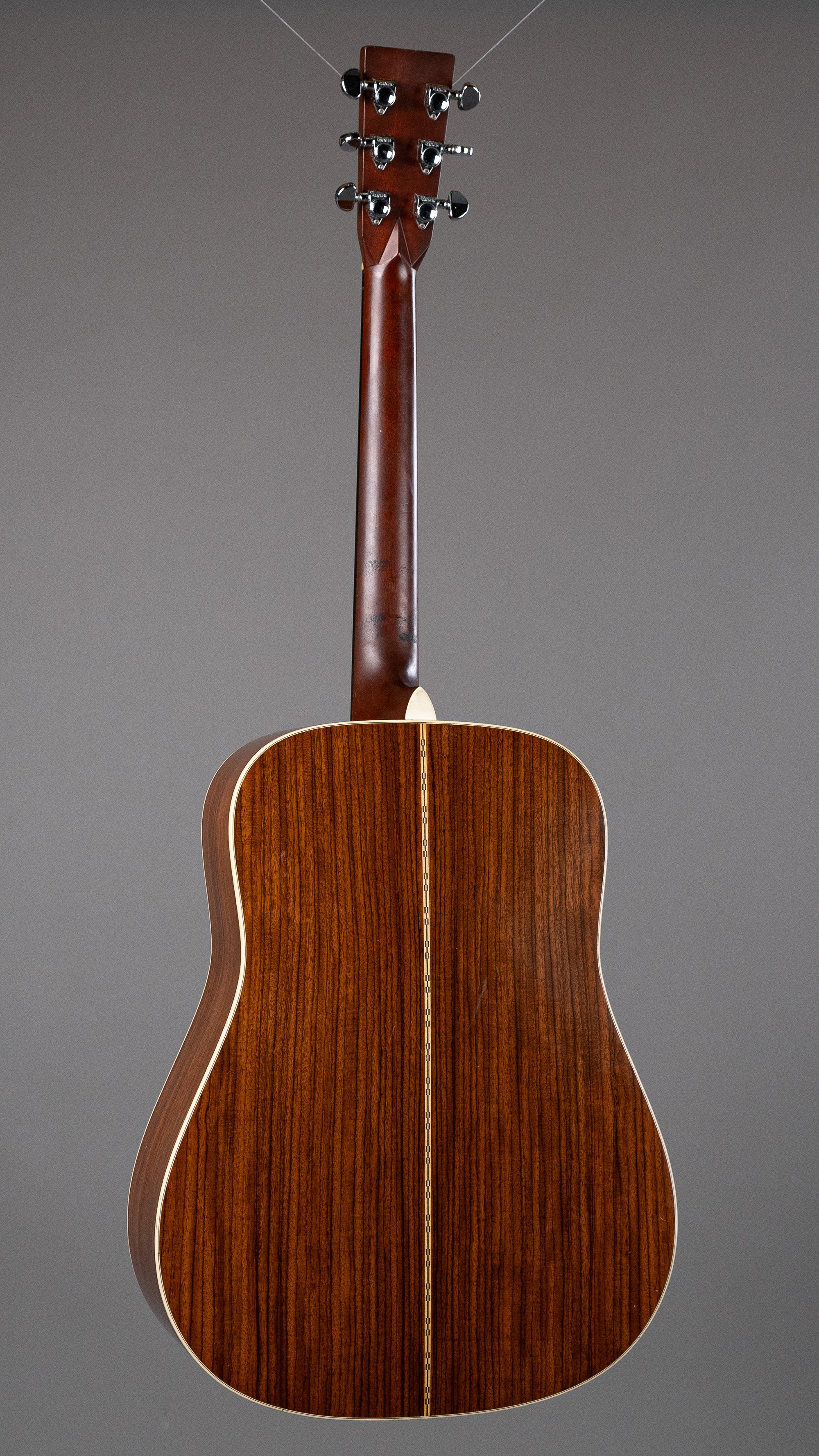 2009 Martin D-28 Standard Series (USA, Natural, HSC)