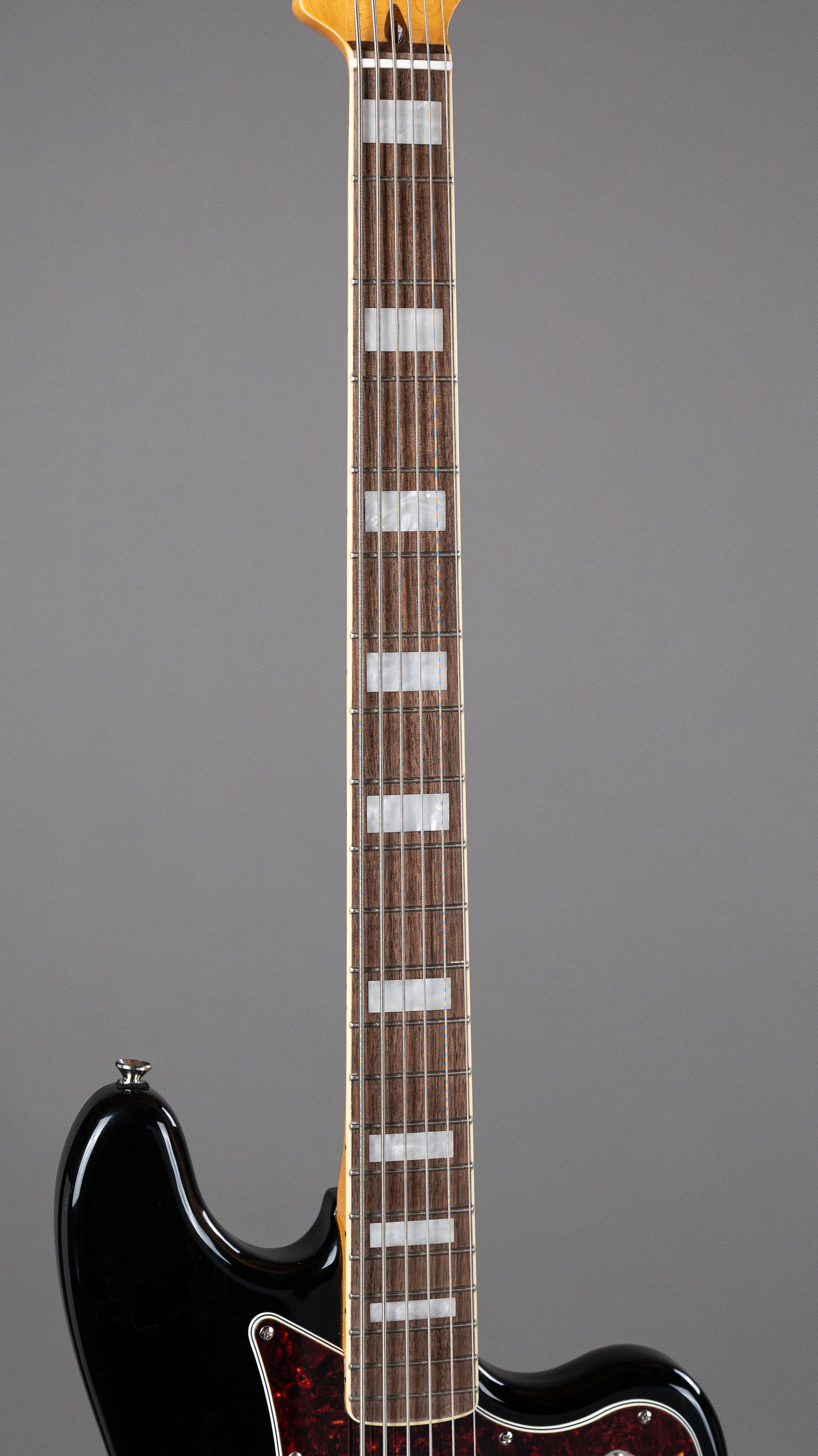 2023 Squier Bass VI (Indonesia, Black)