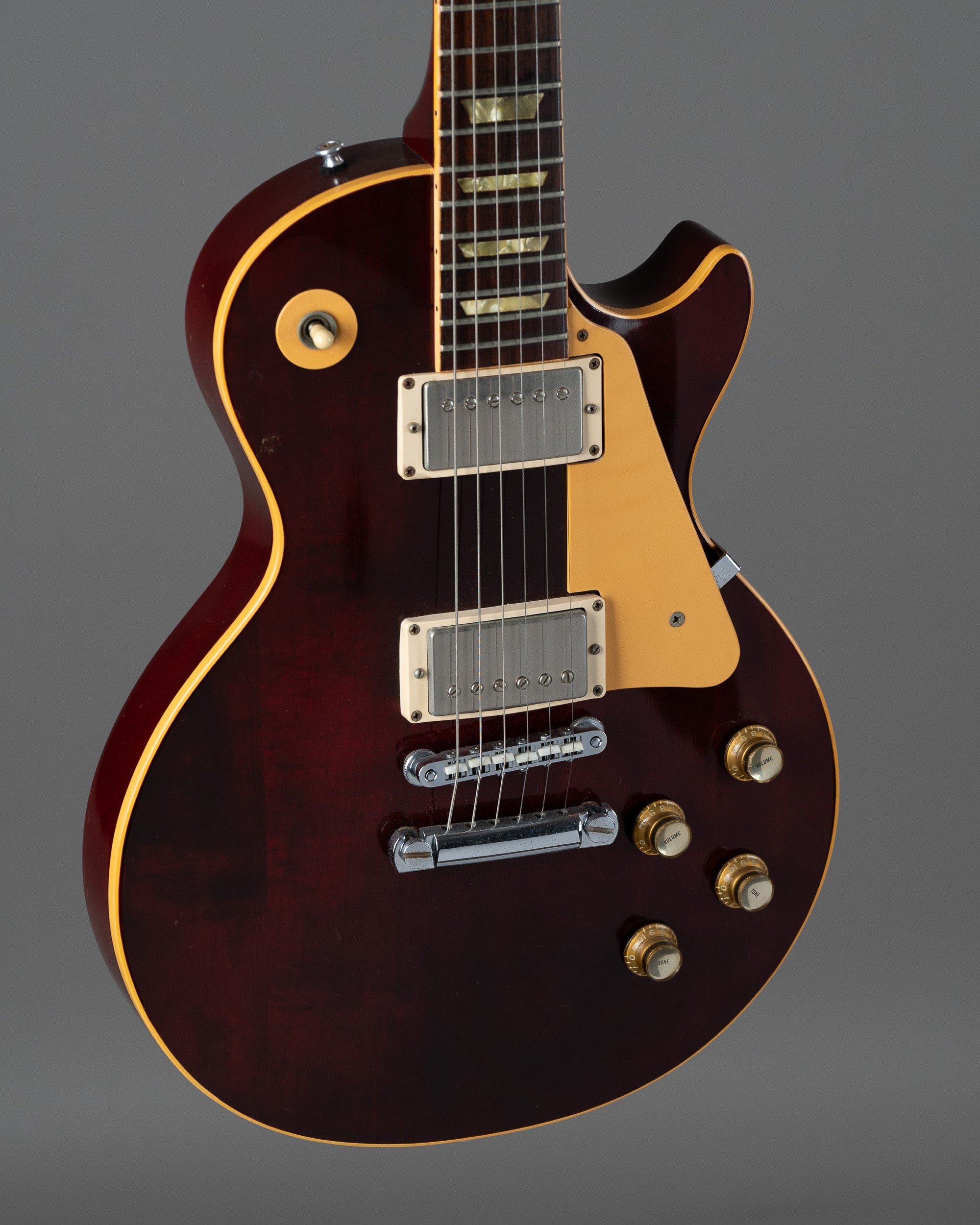 1977 Gibson Les Paul Standard (USA, Wine Red, Chainsaw Case)