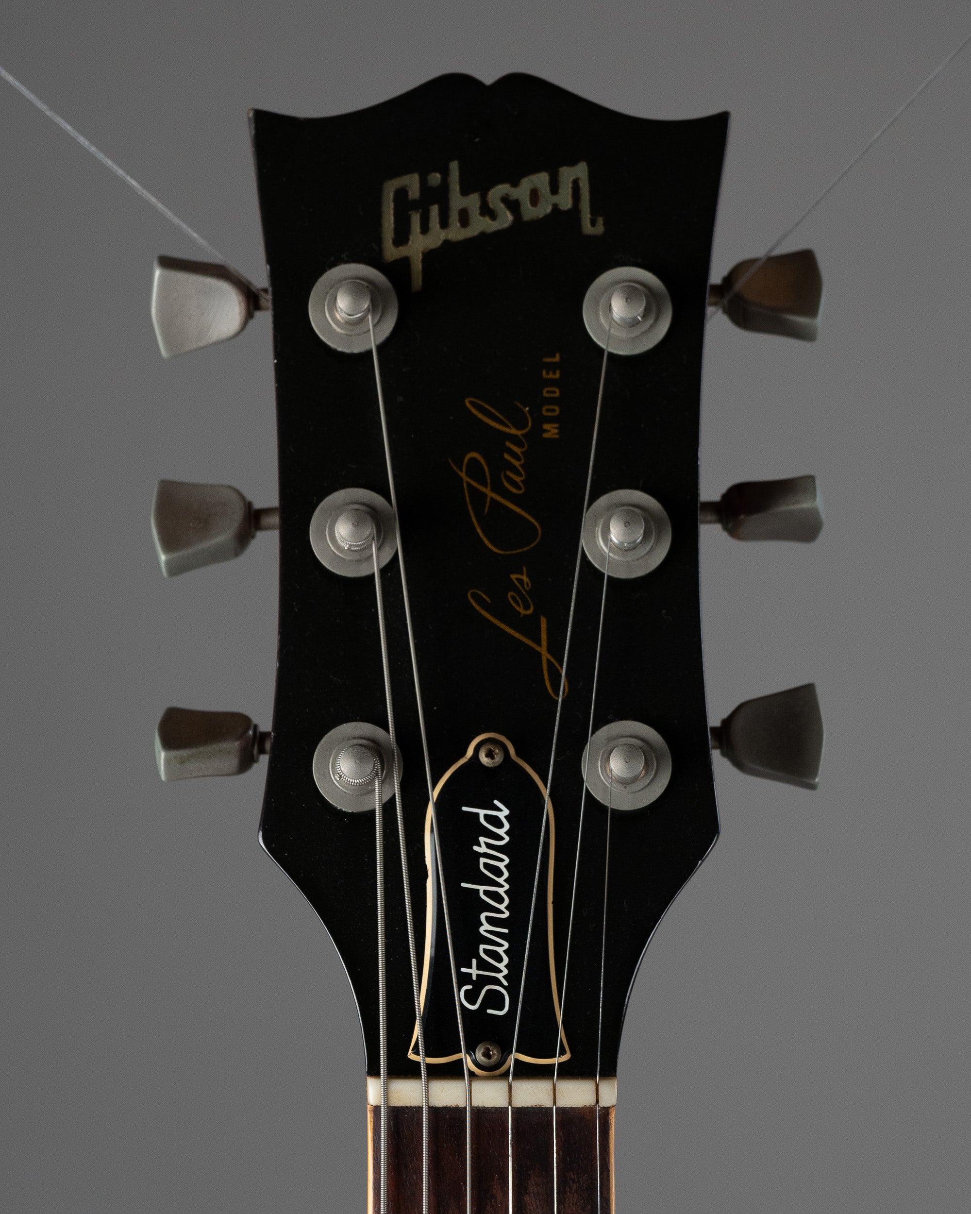 1977 Gibson Les Paul Standard (USA, Wine Red, Chainsaw Case)