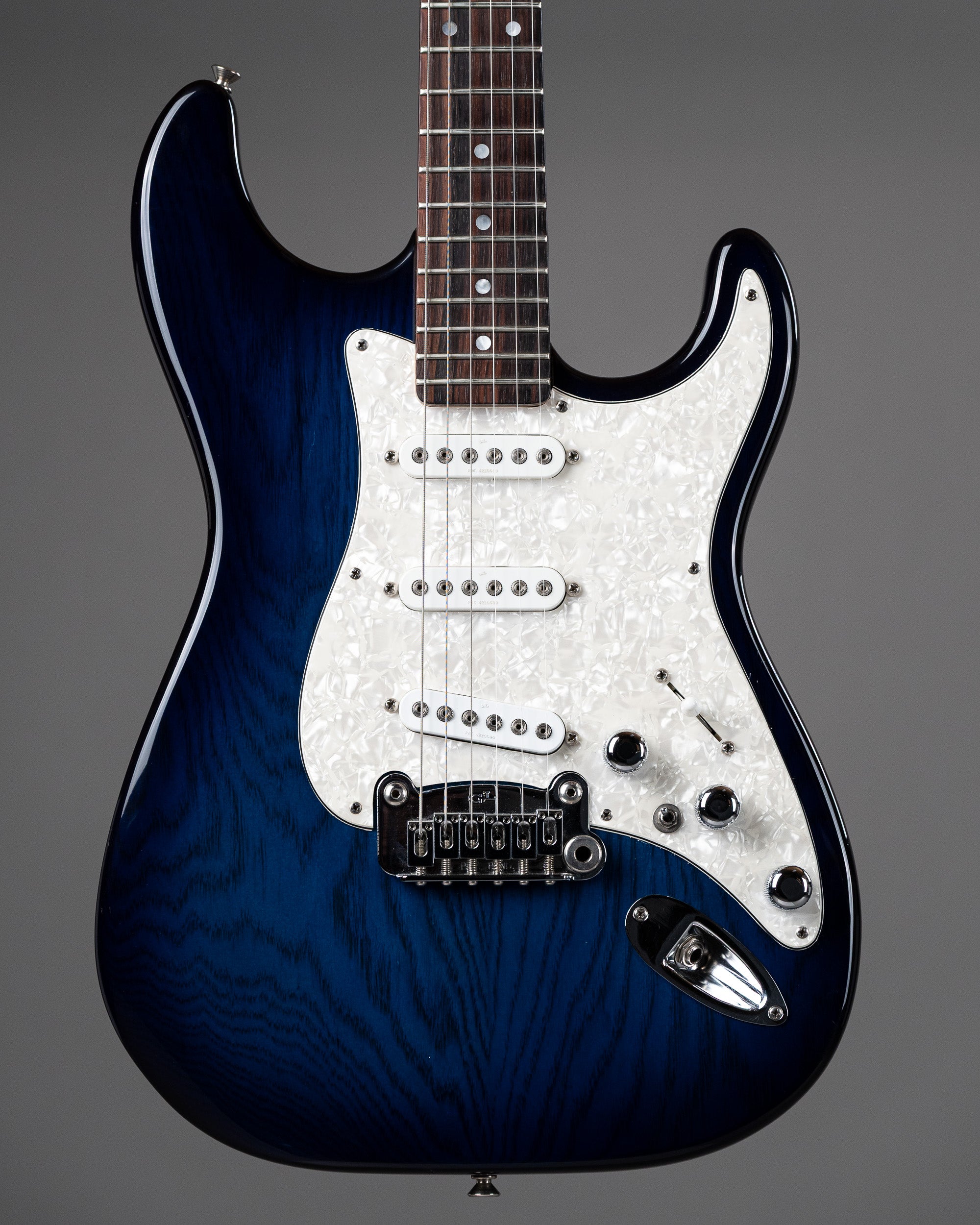 c2000s G&L Fullerton Deluxe S-500 (USA, Blue, OHSC)