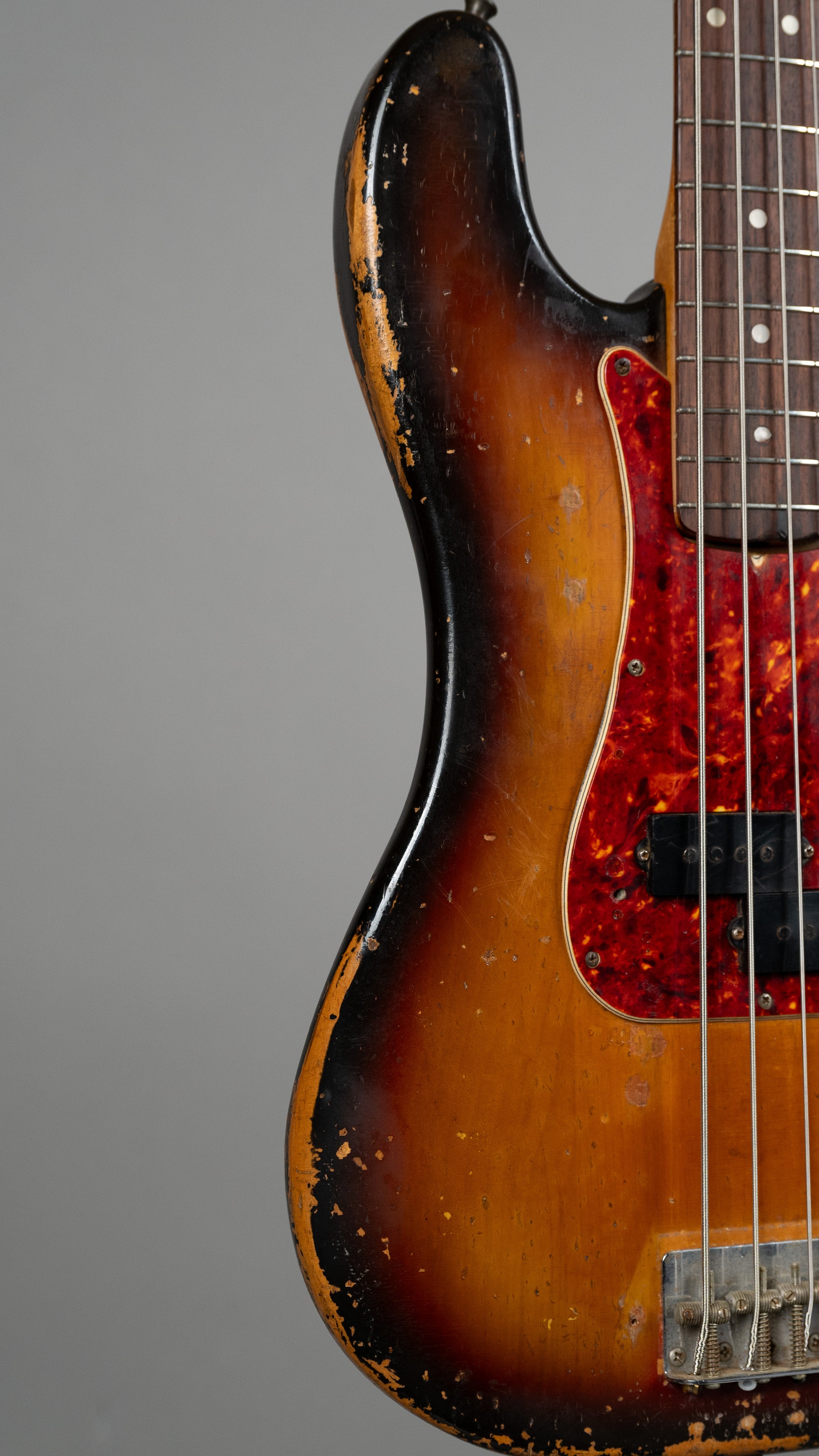 1968 Fender Precision Bass (USA, Sunburst, HSC)