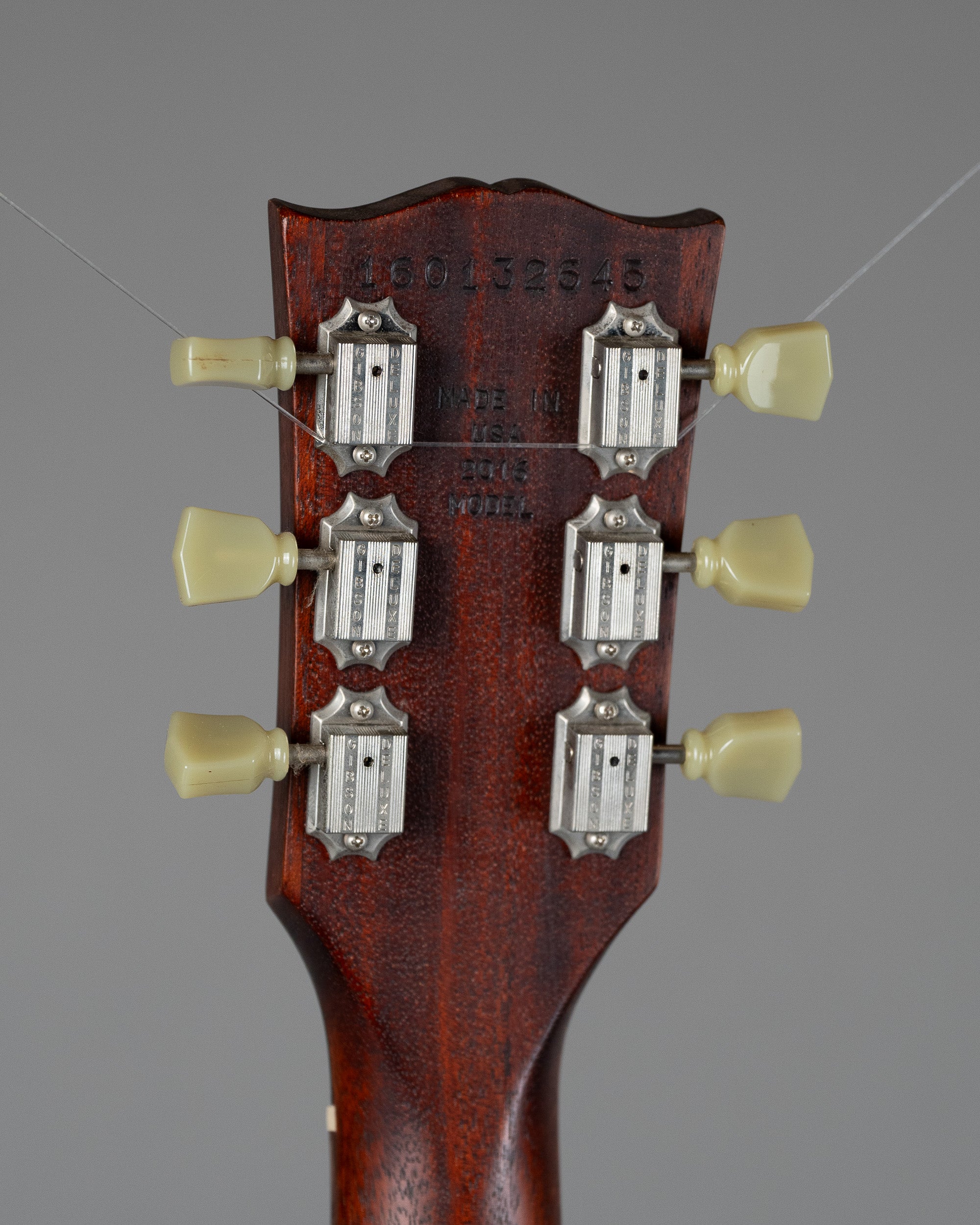 2016 Gibson SG Tribute (USA, Walnut, Gig Bag)