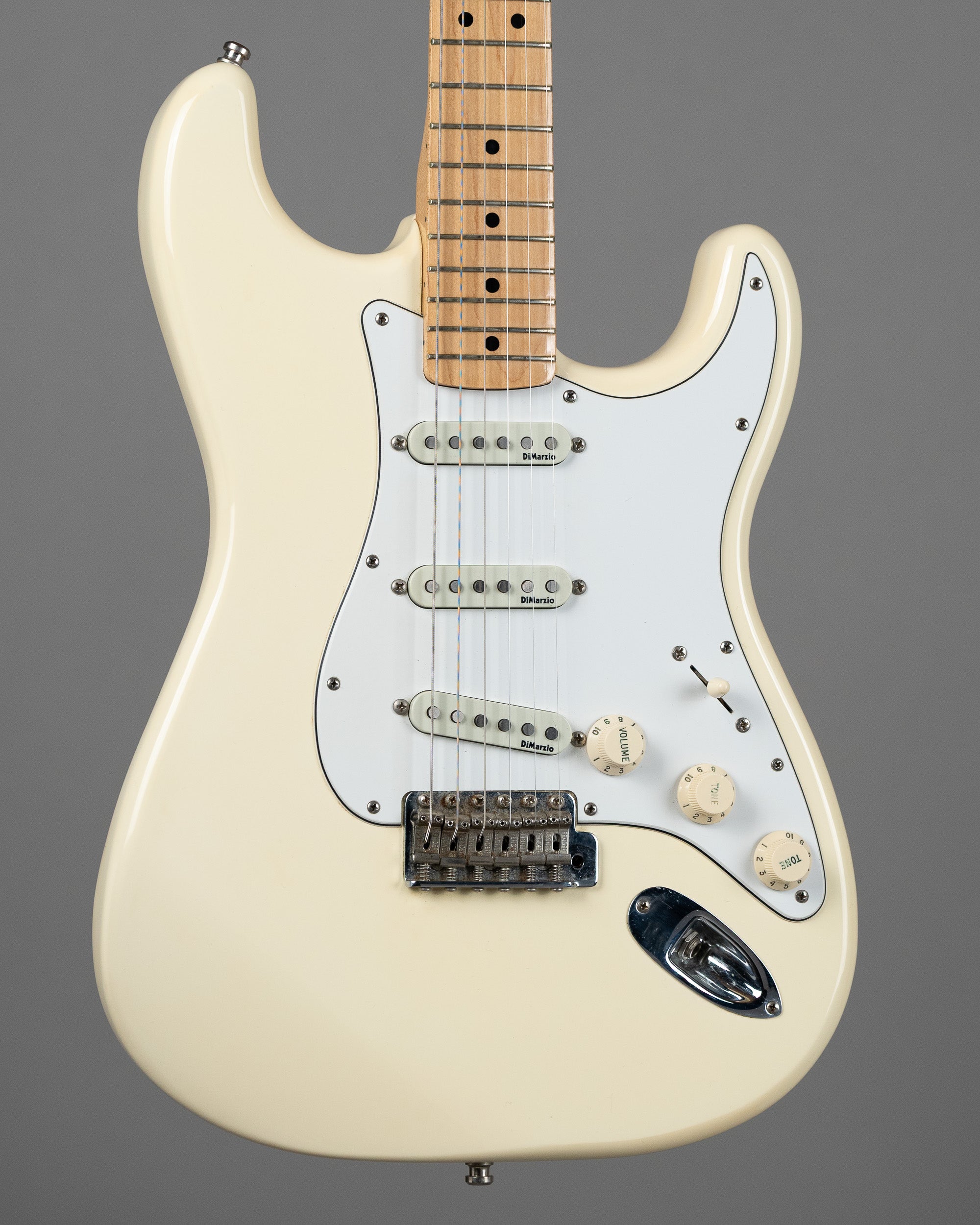 2005 Fender Classic Series '70s Stratocaster (Mexico, Olympic White, HSC)