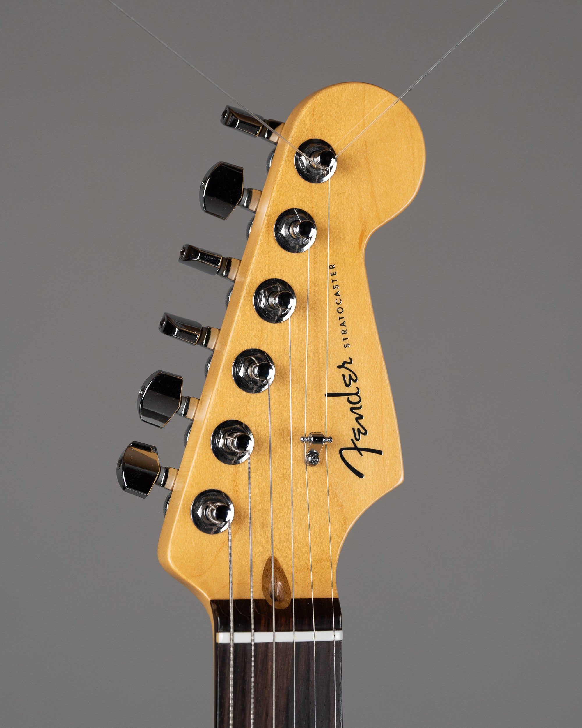2010 Fender American Deluxe Strat (USA, Sunburst, OHSC)