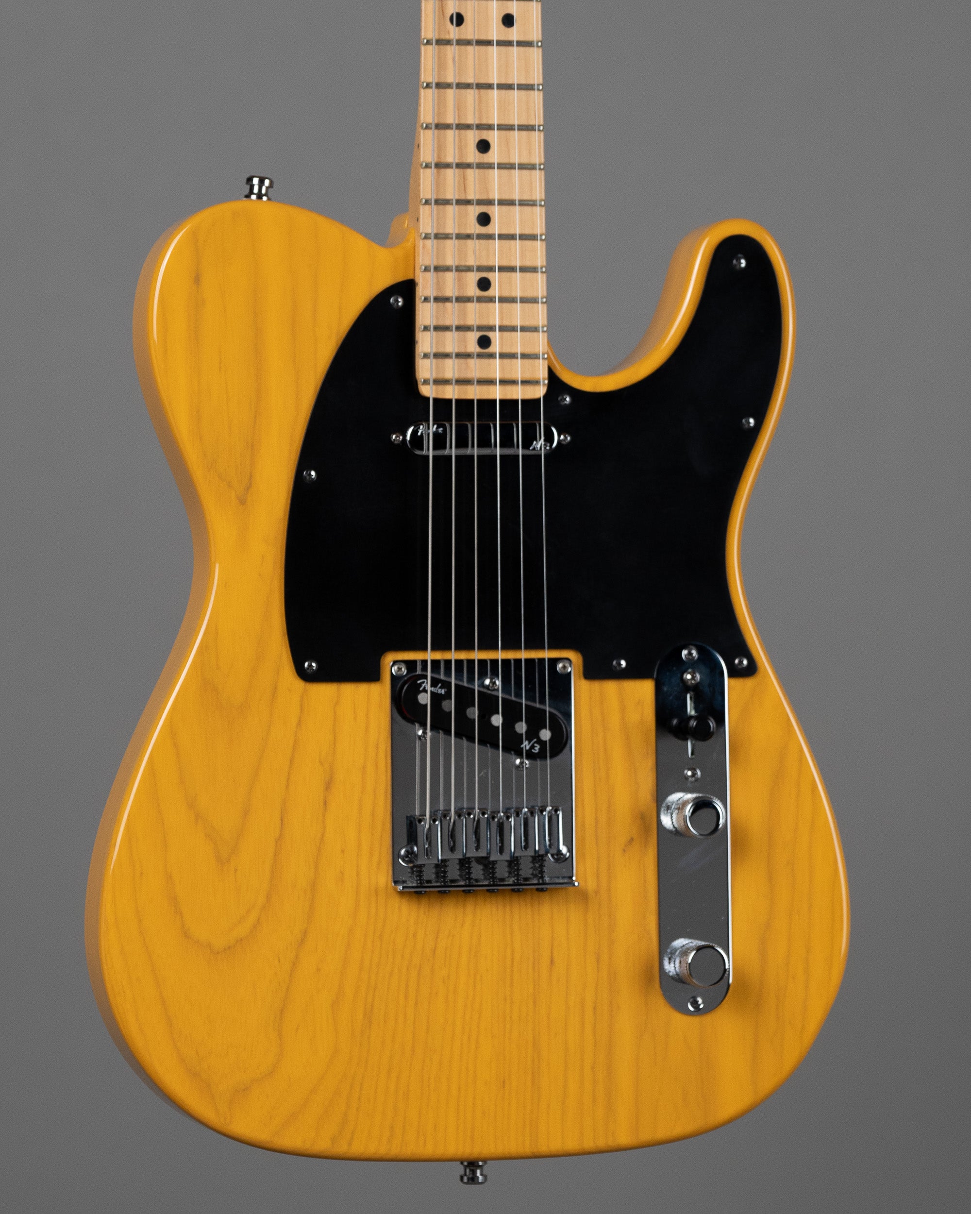 2010 Fender Deluxe Ash Telecaster (USA, Butterscotch Blonde, OHSC)