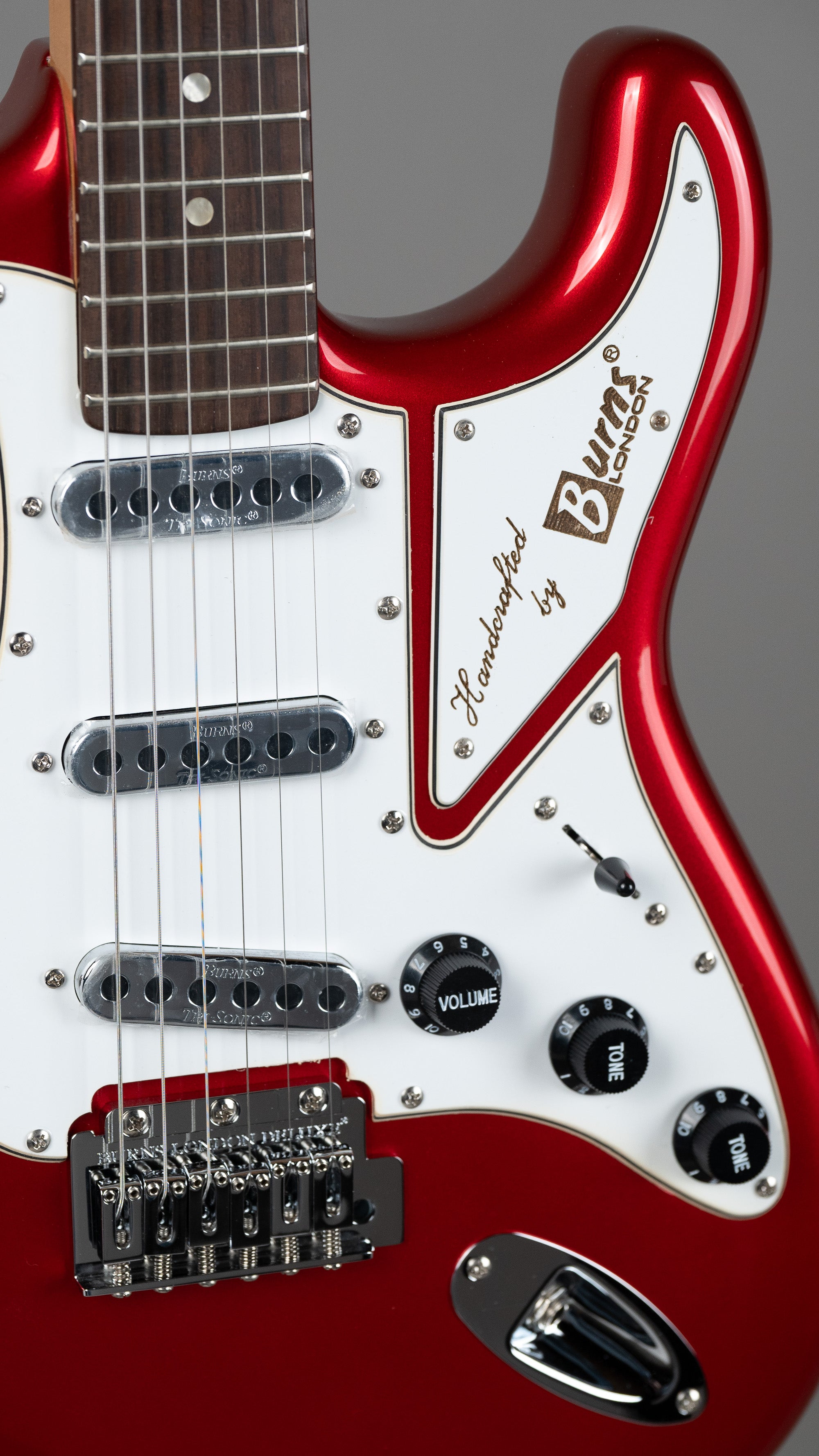 c2020s Burns Cobra Club Series (China, Candy Apple Red)