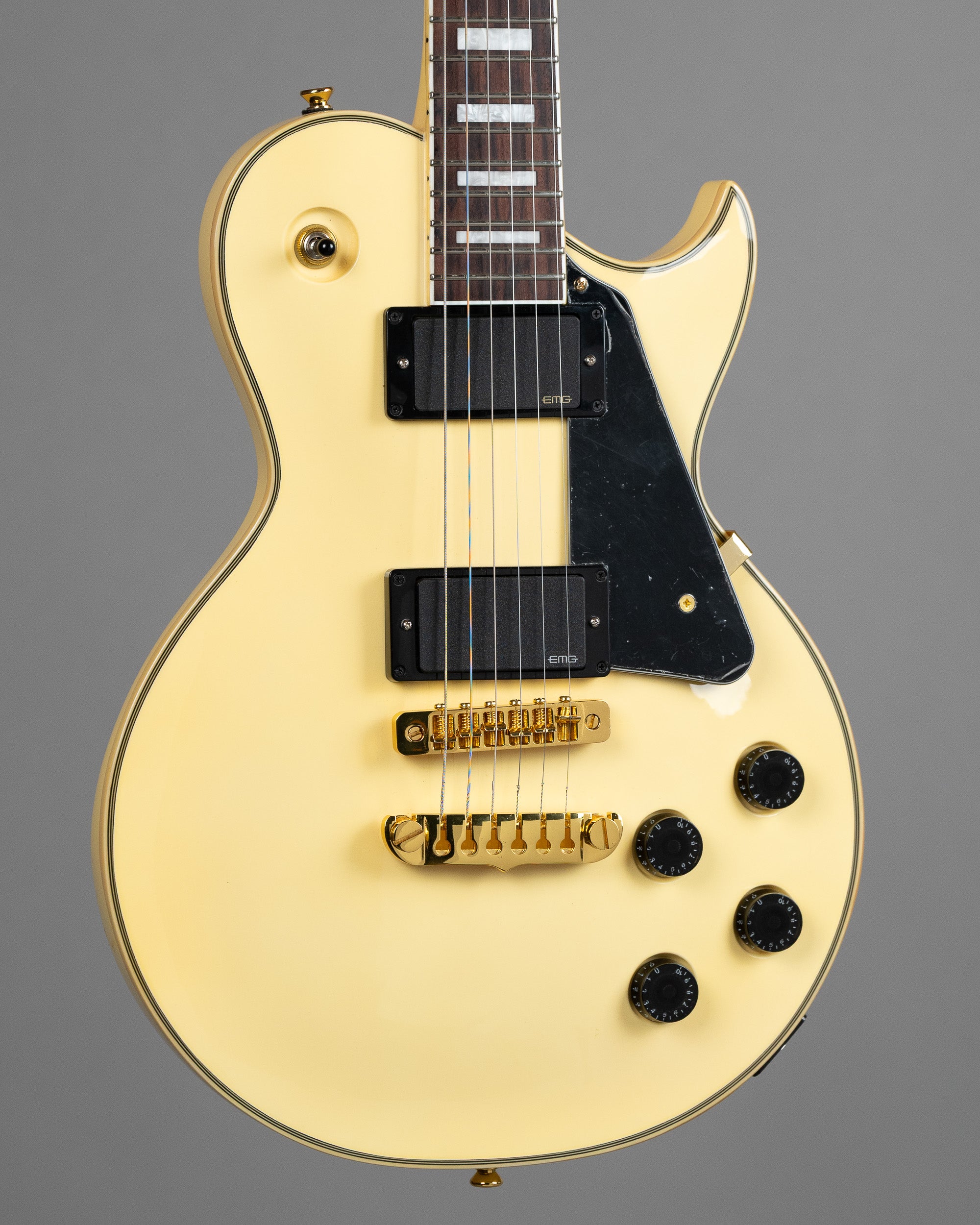 c2020s Aria Pro II PE Core (China, Cream)