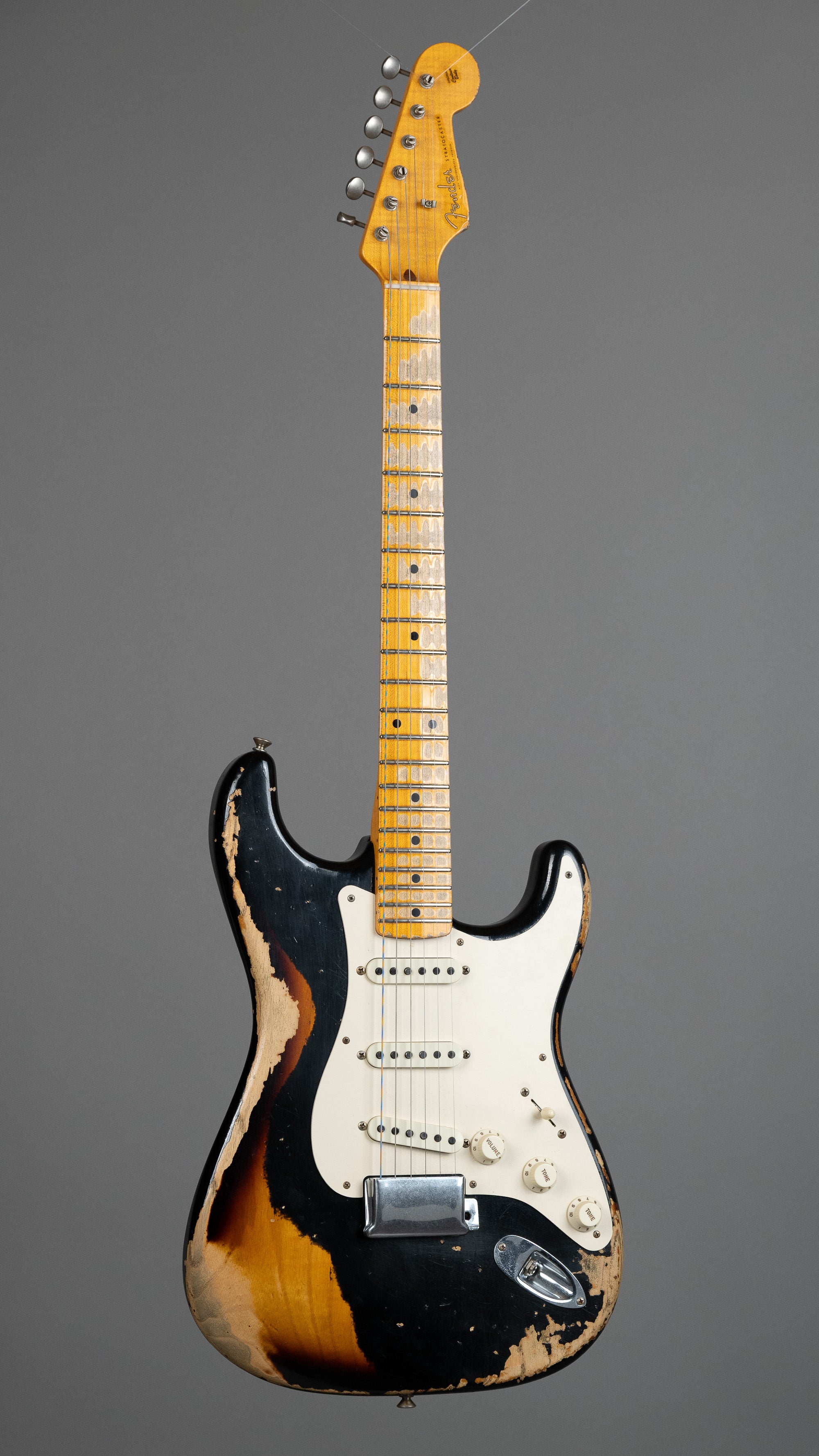 2018 Fender Custom Shop NAMM LTD '57 Stratocaster Heavy Relic (USA, Black Over Sunburst, OHSC)