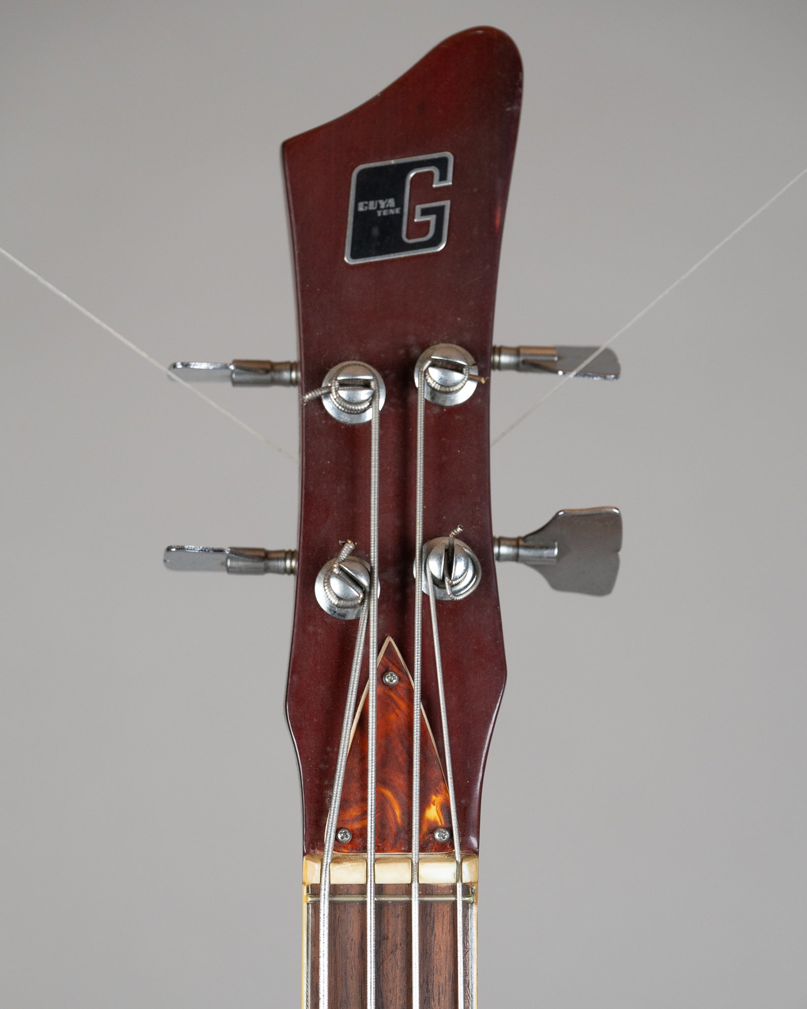 c1969 Guyatone Viola Bass (Japan, Sunburst, OHSC)