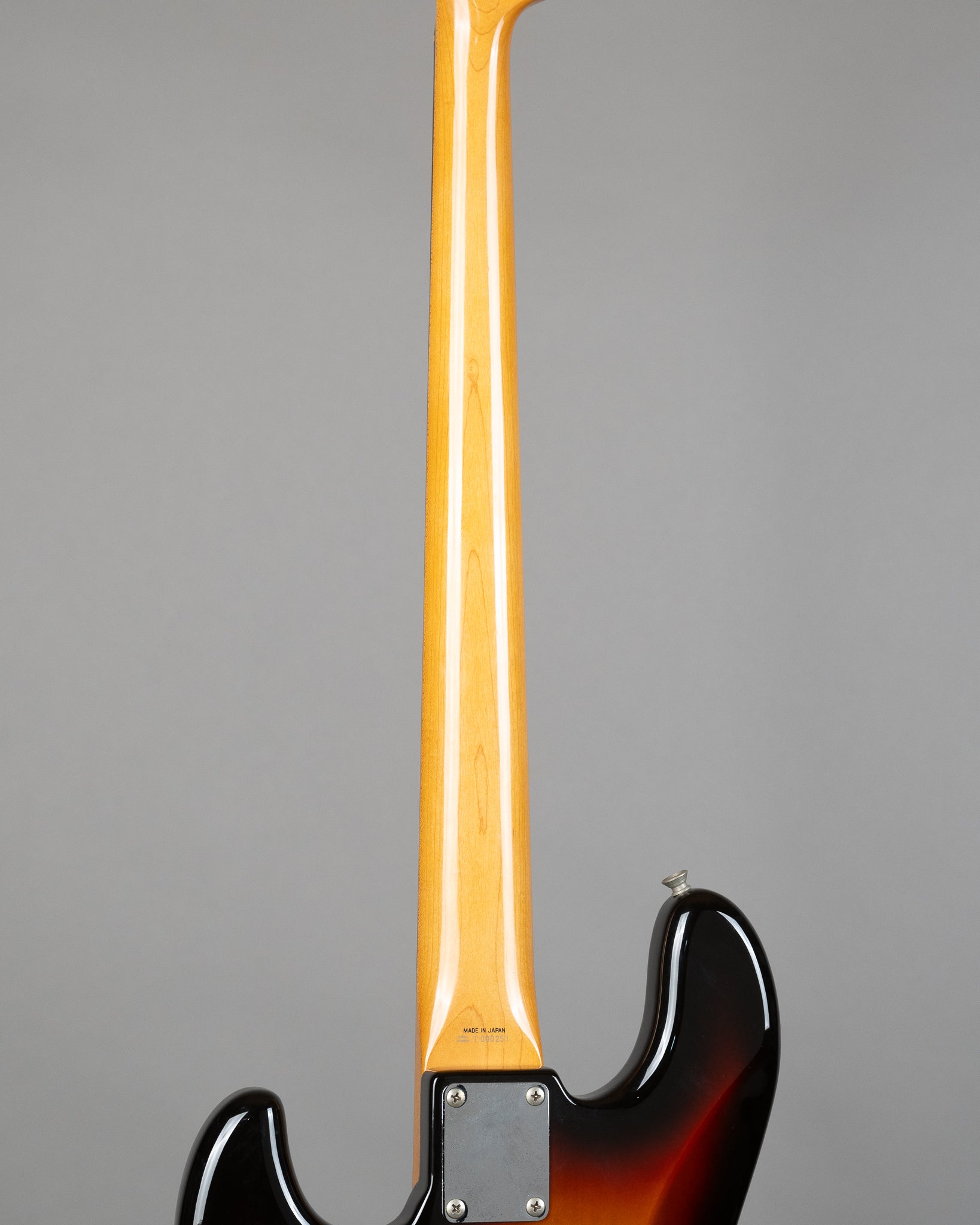 c1994 Fender JB-62FL Unlined Fretless Jazz Bass (Japan, Sunburst)