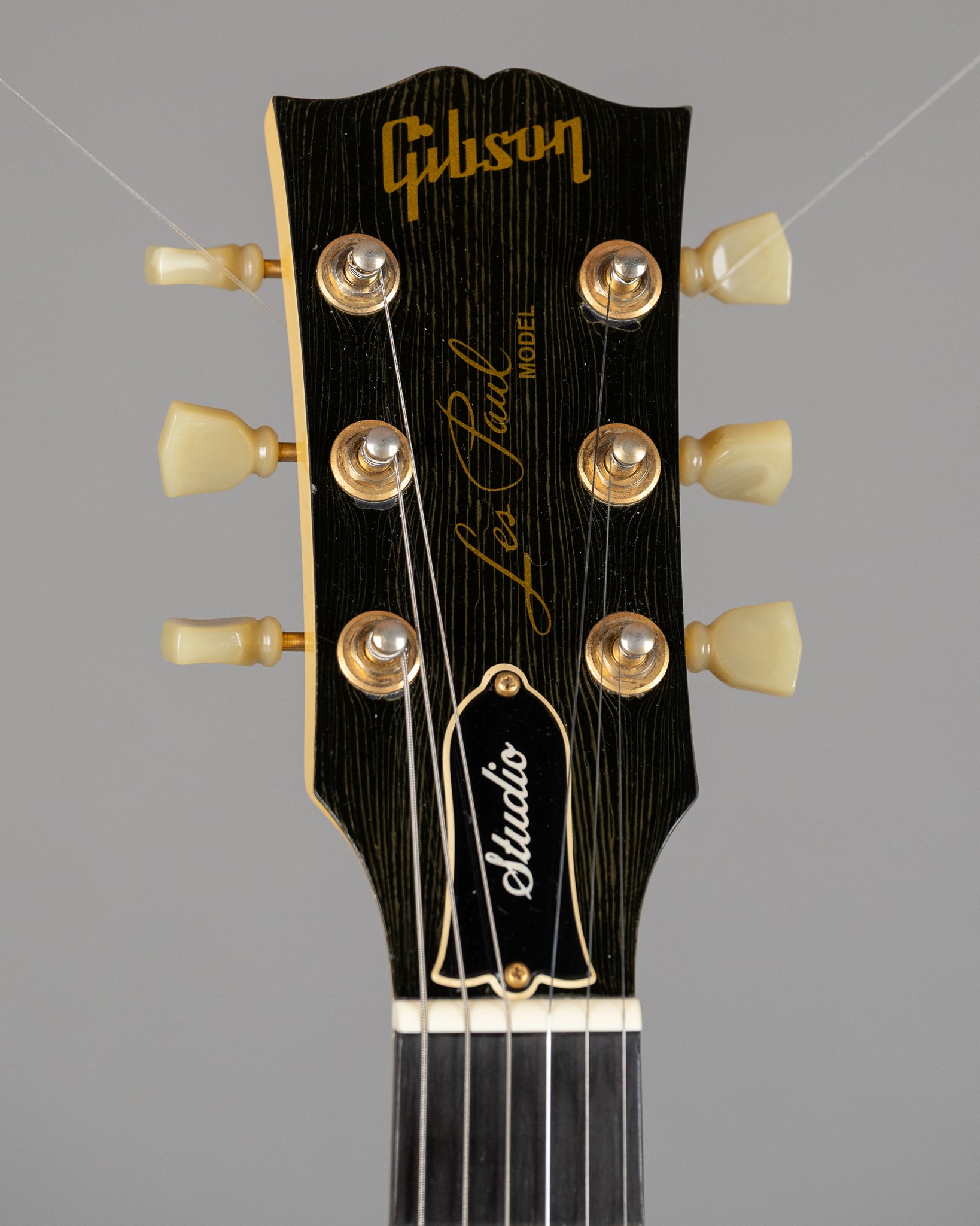 1995 Gibson Les Paul Studio (USA, Alpine White, HSC)