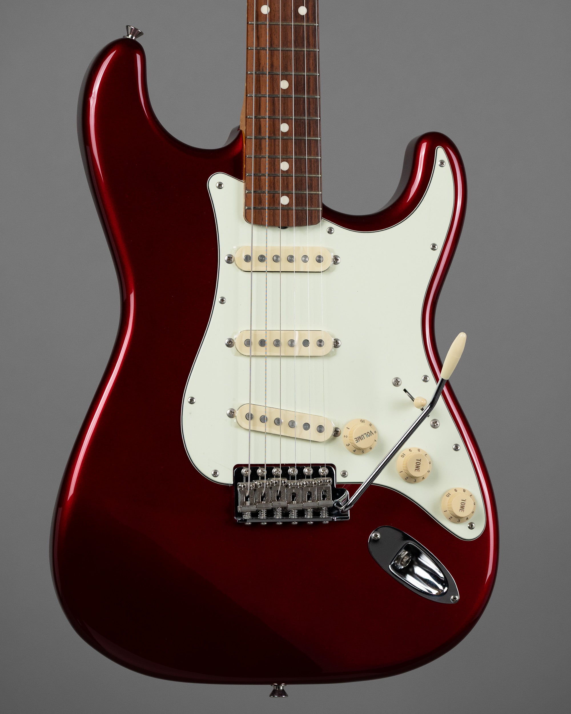 2016 Fender 62RI Stratocaster (Japan, Candy Apple Red)