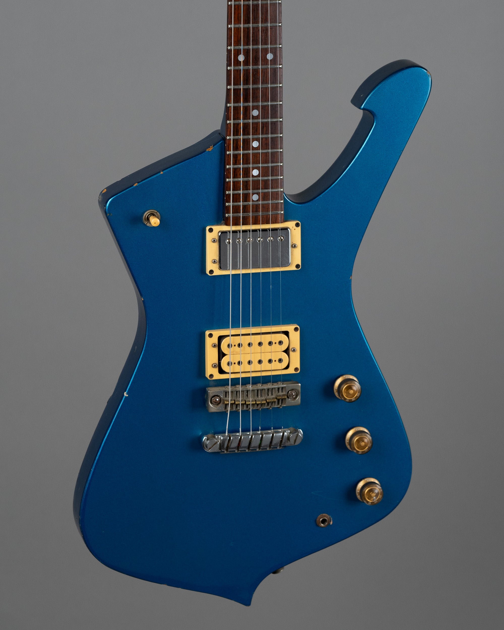 1982 Ibanez Iceman II (Japan. Regal Blue)
