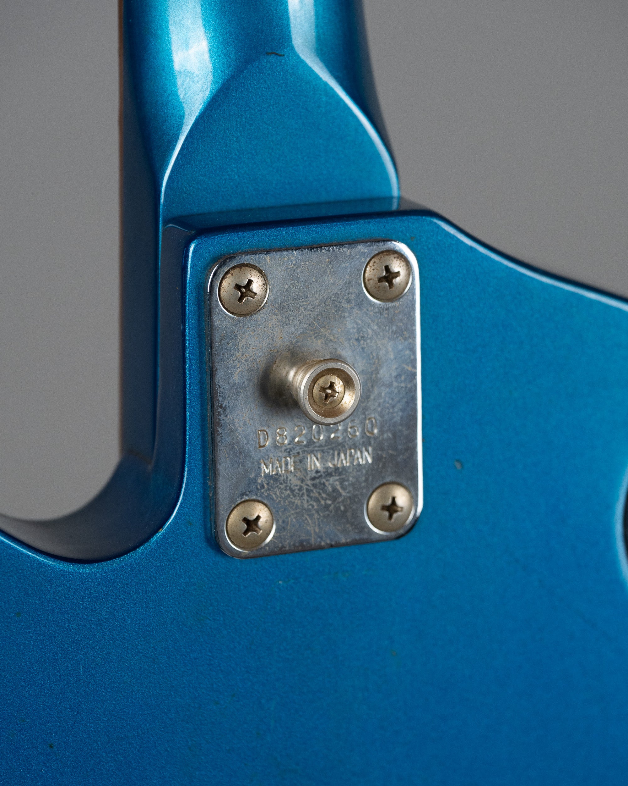 1982 Ibanez Iceman II (Japan. Regal Blue)