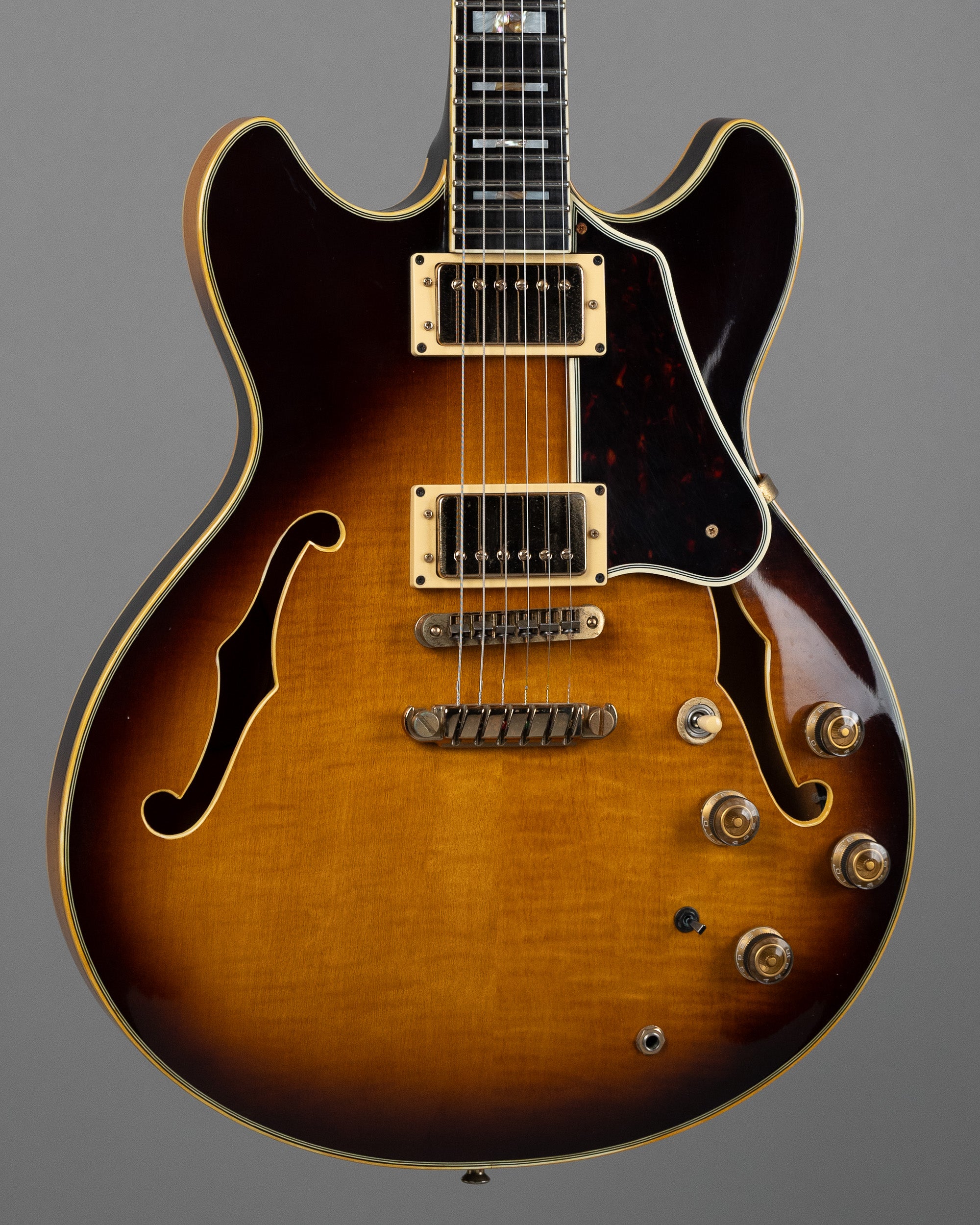 1982 Ibanez Artist AS-200 Archtop (Japan, Sunburst, OHSC)