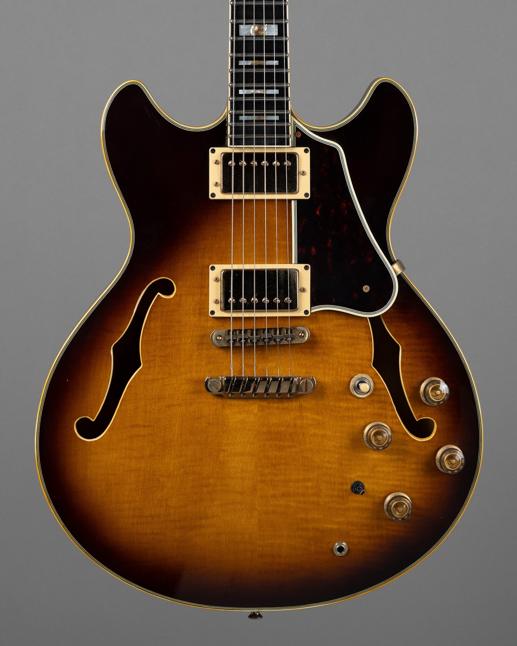 1982 Ibanez Artist AS-200 Archtop (Japan, Sunburst, OHSC)