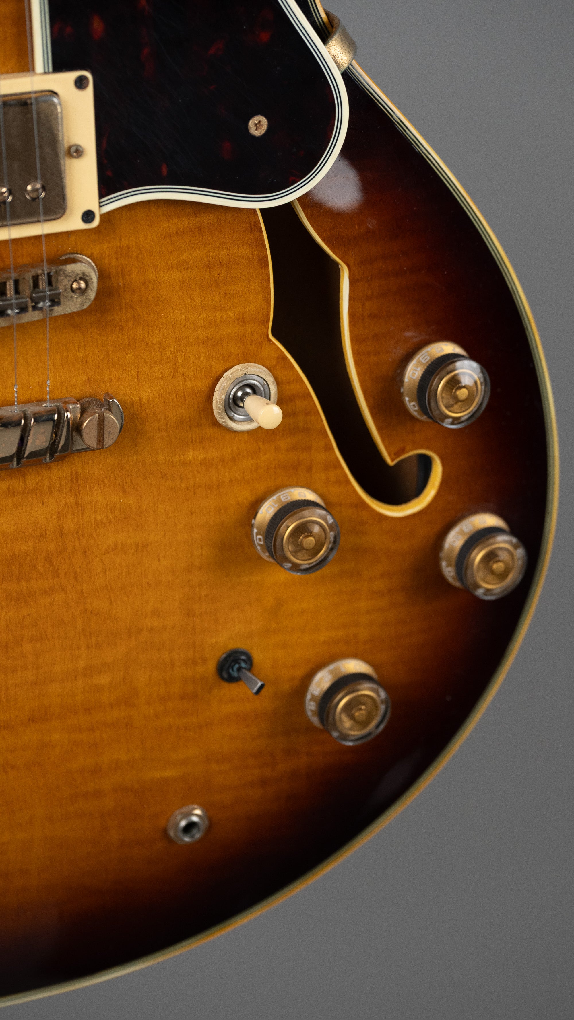 1982 Ibanez Artist AS-200 Archtop (Japan, Sunburst, OHSC)