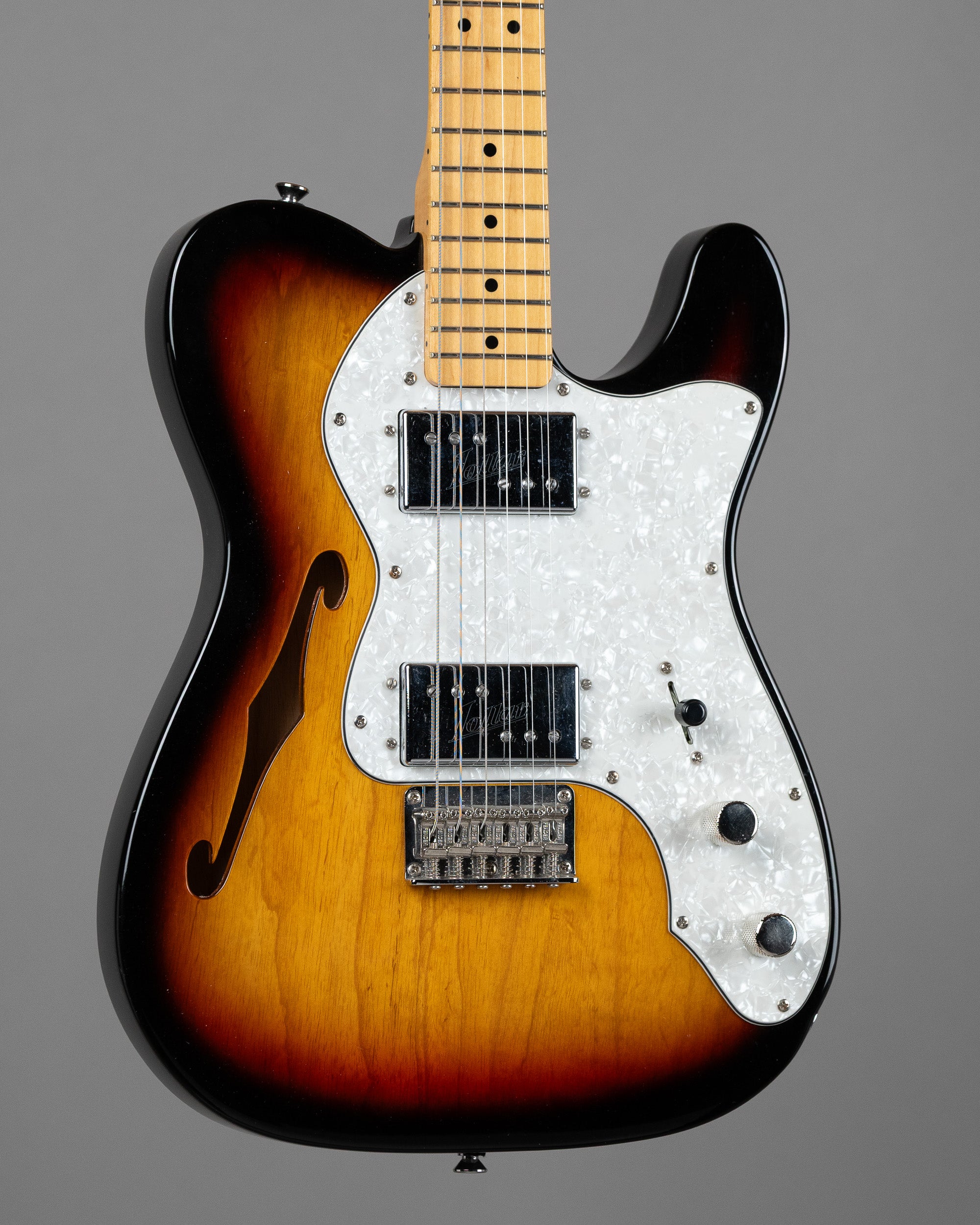 2014 Squier Classic Vibe Thinline (China, Sunburst, Lollar Pickups, Fender Hardcase)