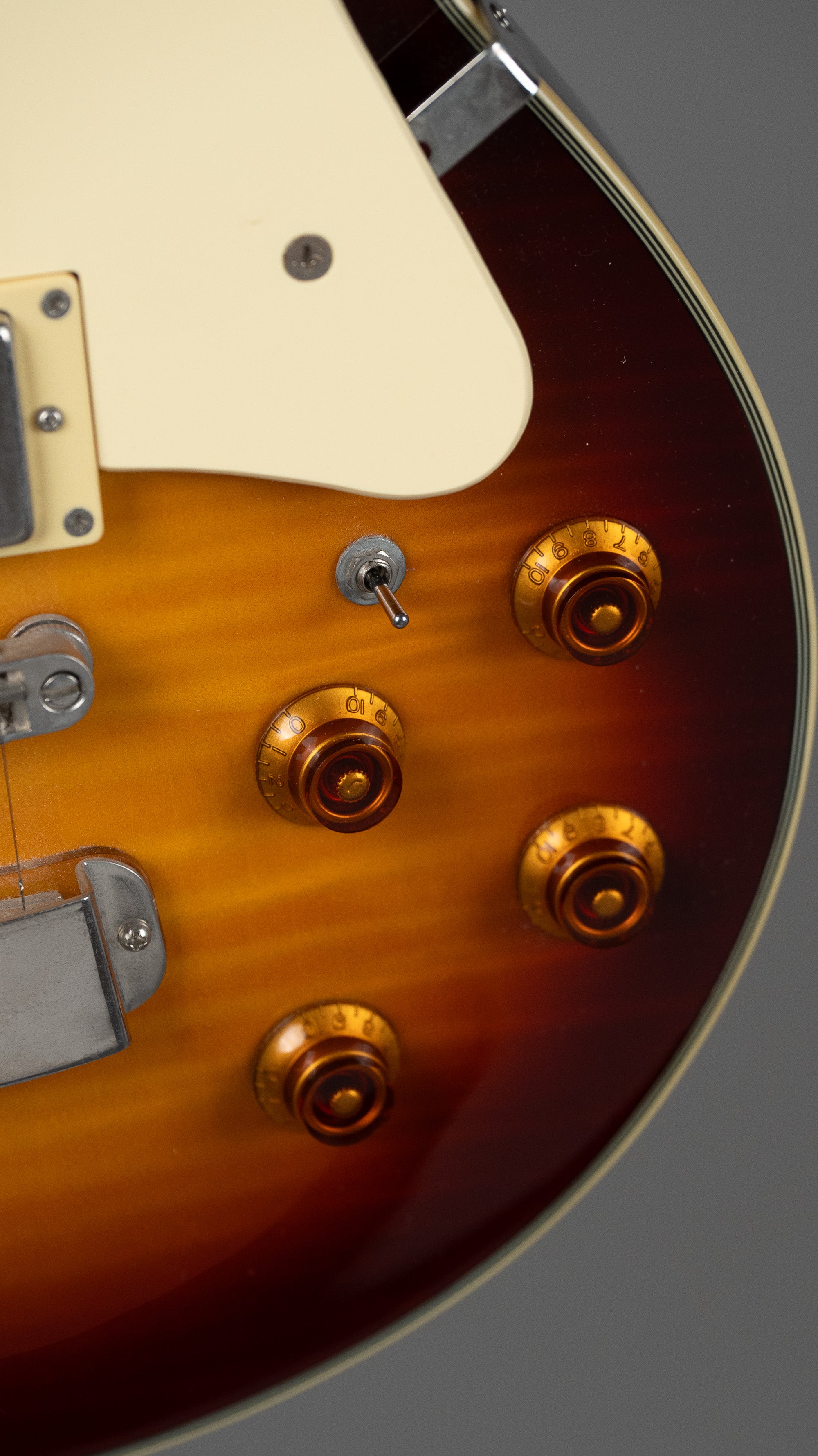 2006 Hagstrom Super Swede (China, Sunburst, OHSC)