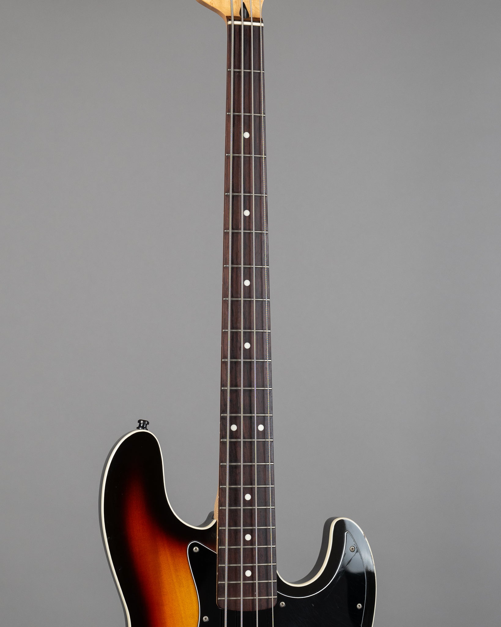 c2007 Fender Aerodyne Jazz Bass (Japan, Sunburst)