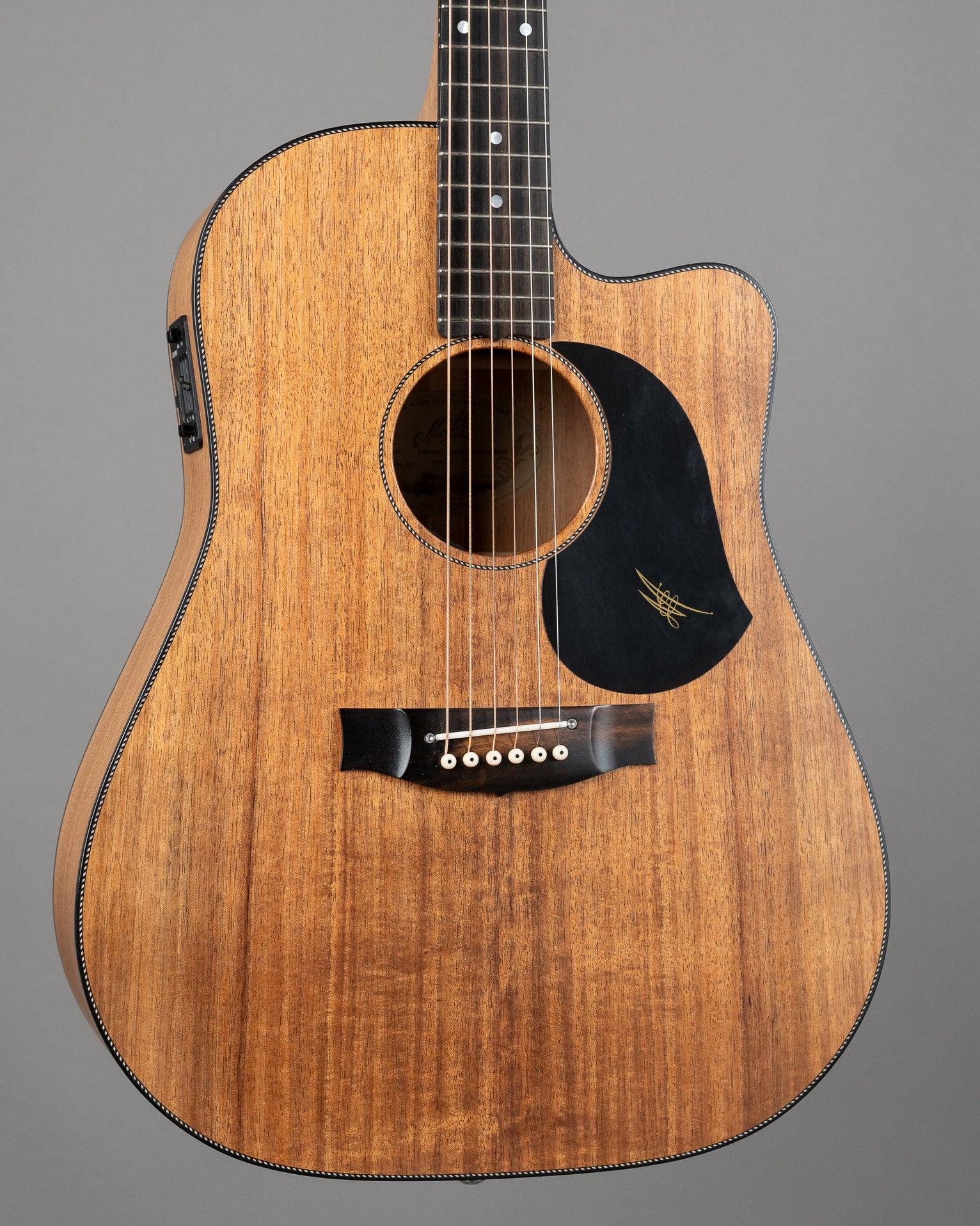 c2020s Maton EBW70C (Australia, Blackwood, OHSC)