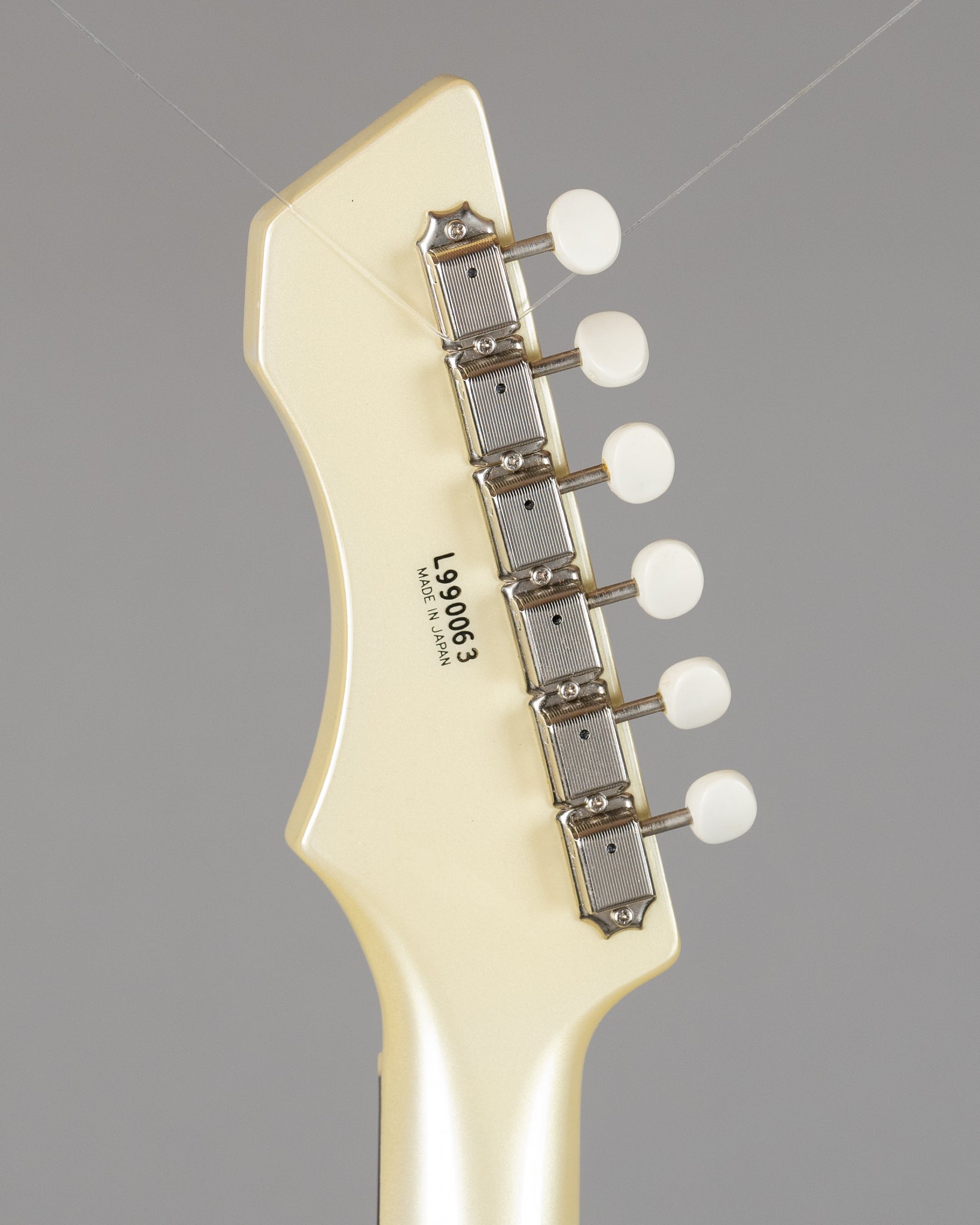 c1999 Guyatone LG-160T Re-Issue (Japan, Pearl White)