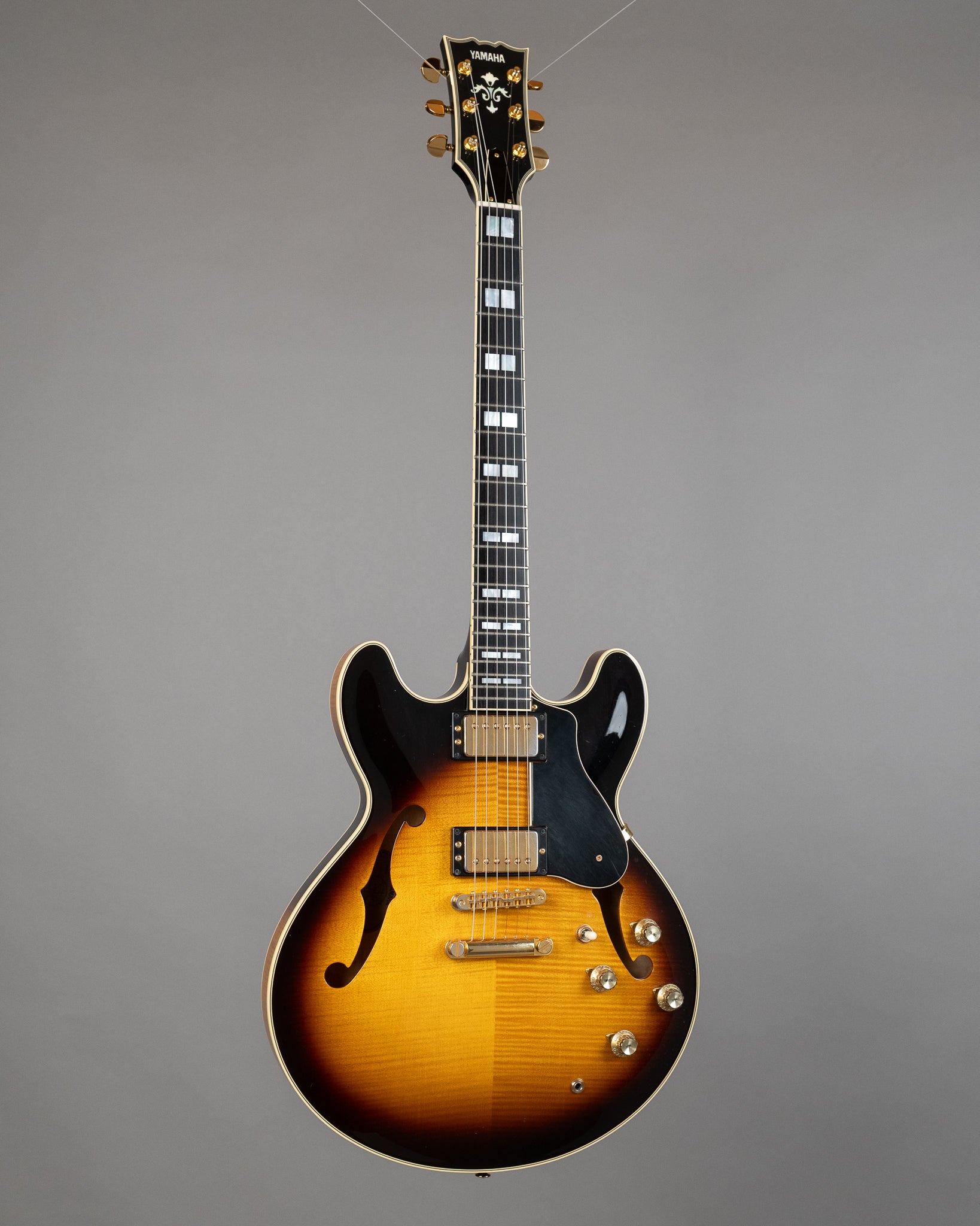 2018 Yamaha SA2200 (Japan, Violin Sunburst, OHSC)