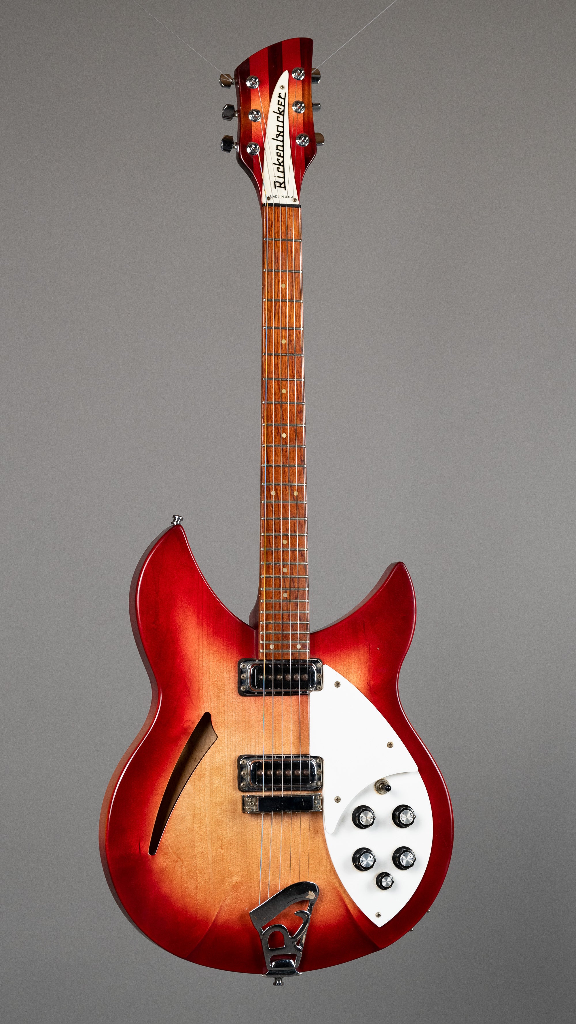 1999 Rickenbacker 330 (USA, Fireglo, OHSC)