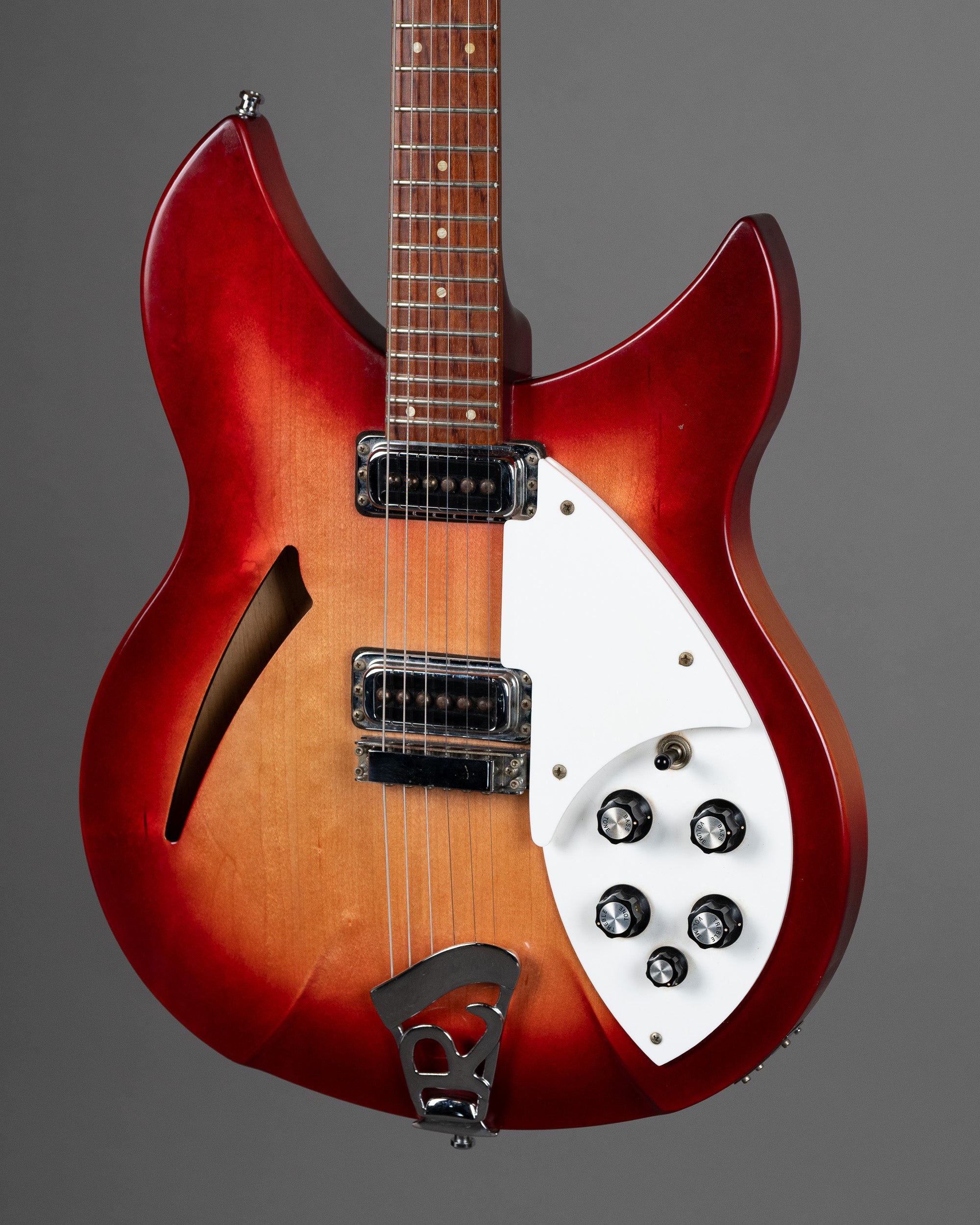1999 Rickenbacker 330 (USA, Fireglo, OHSC)
