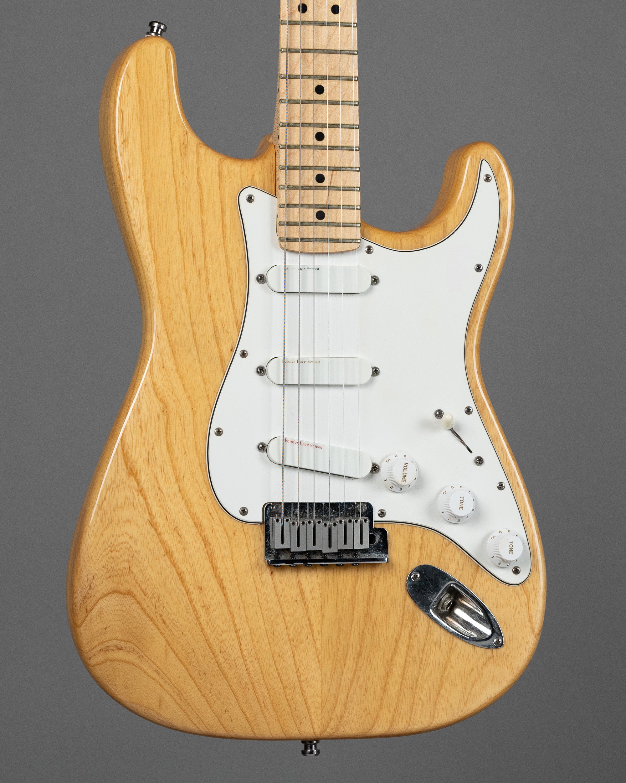 1991 Fender Stratocaster Plus Deluxe (USA, Nat, OHSC)