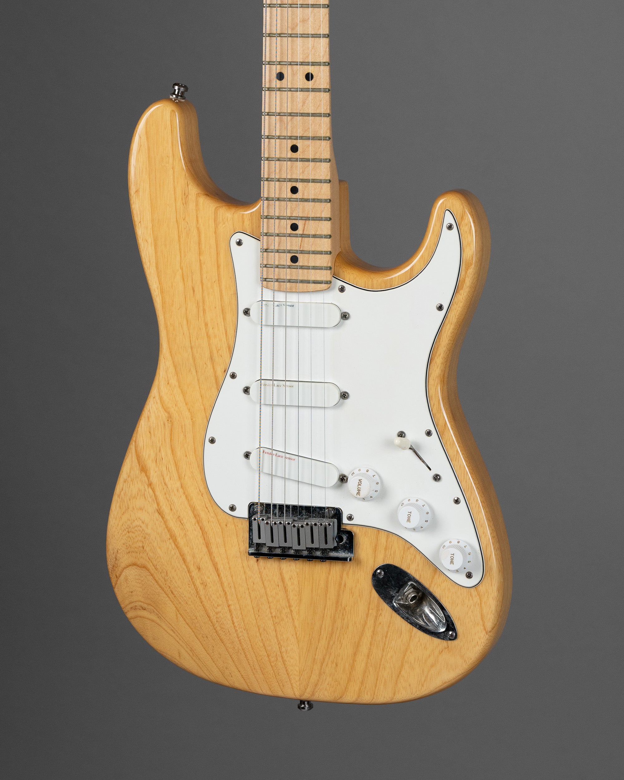 1991 Fender Stratocaster Plus Deluxe (USA, Nat, OHSC)