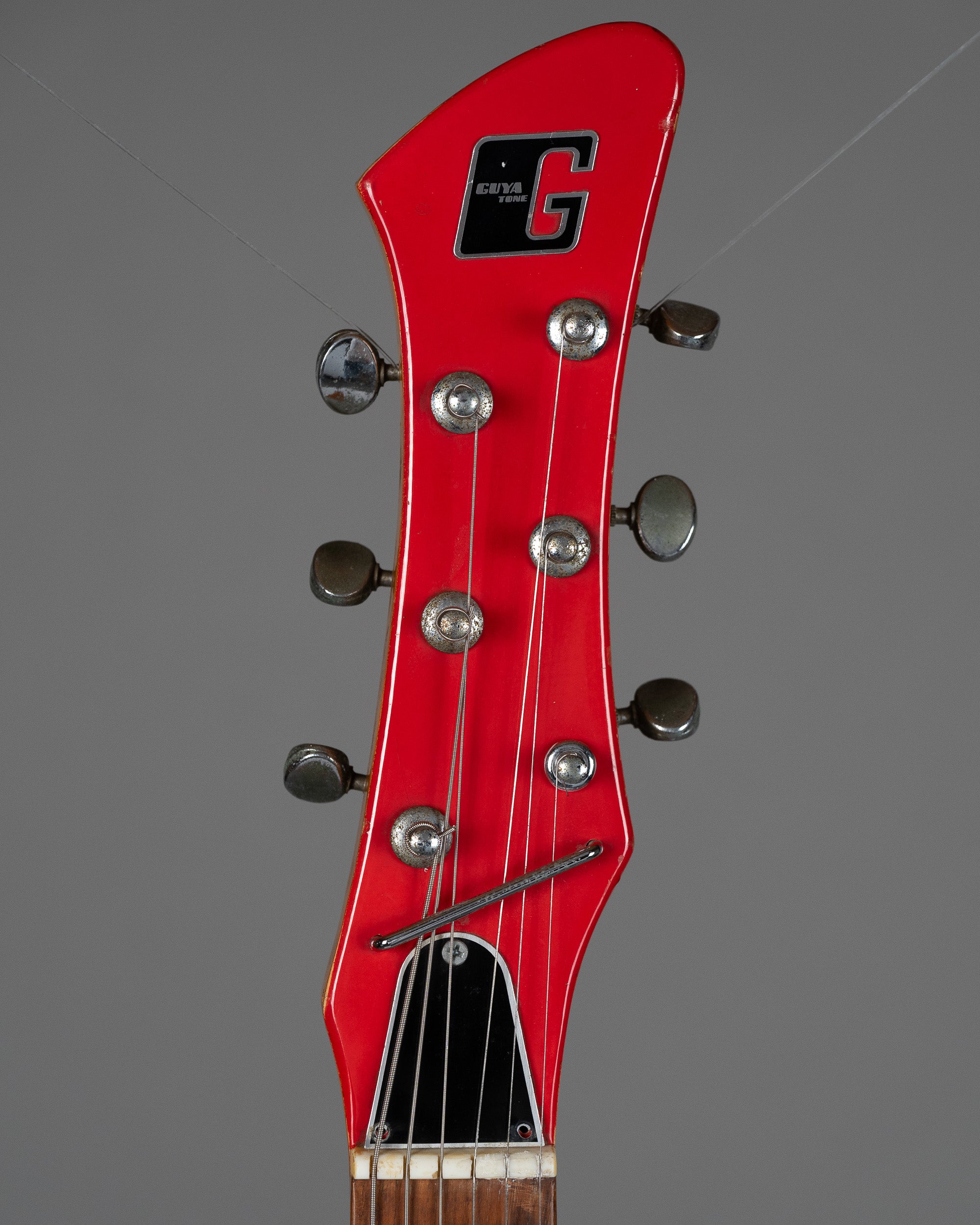 c1966 Guyatone LG-150T (Japan, Blood Red)