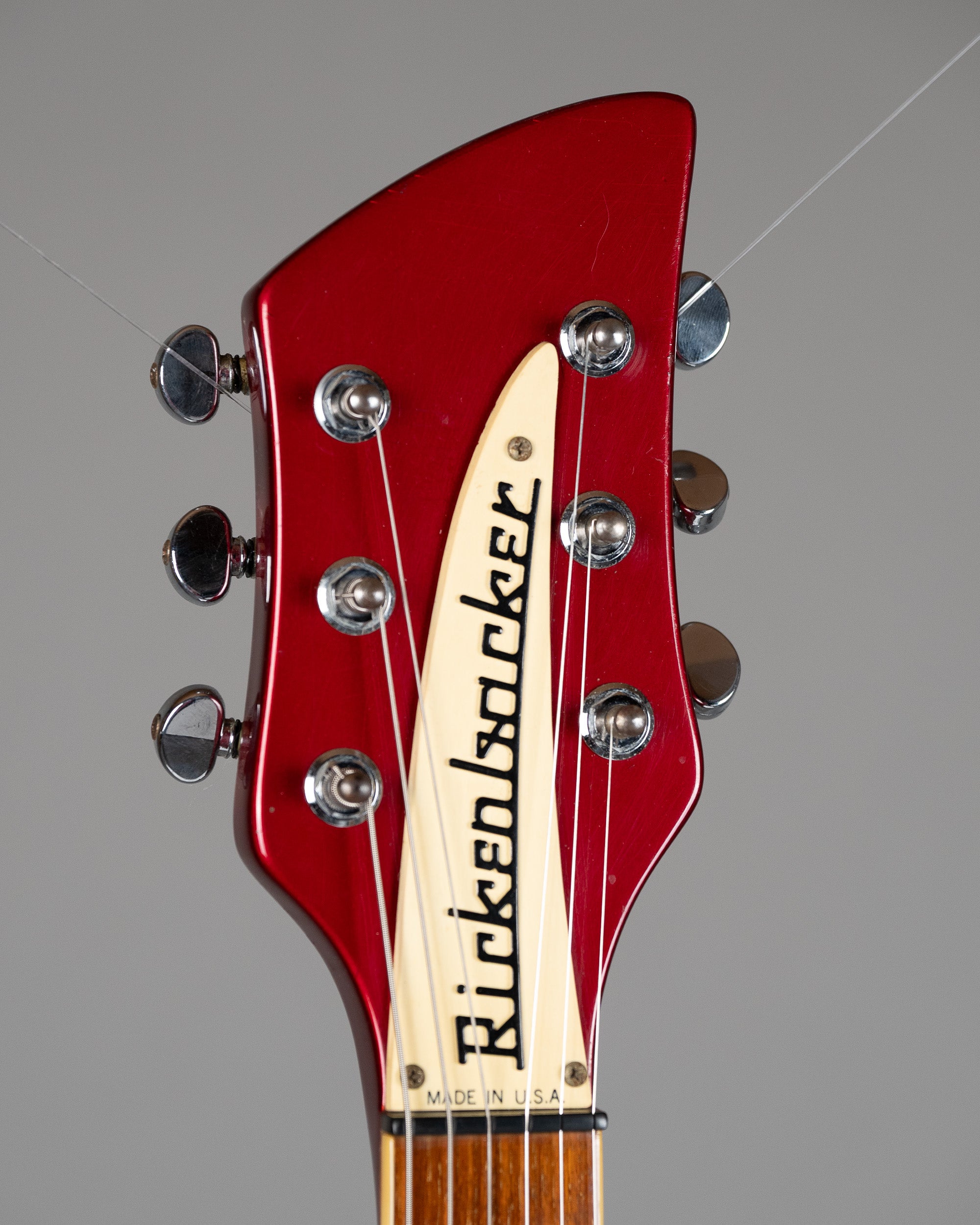 1990 Rickenbacker 230 Hamburg (USA, Burgundyglo, OHSC)