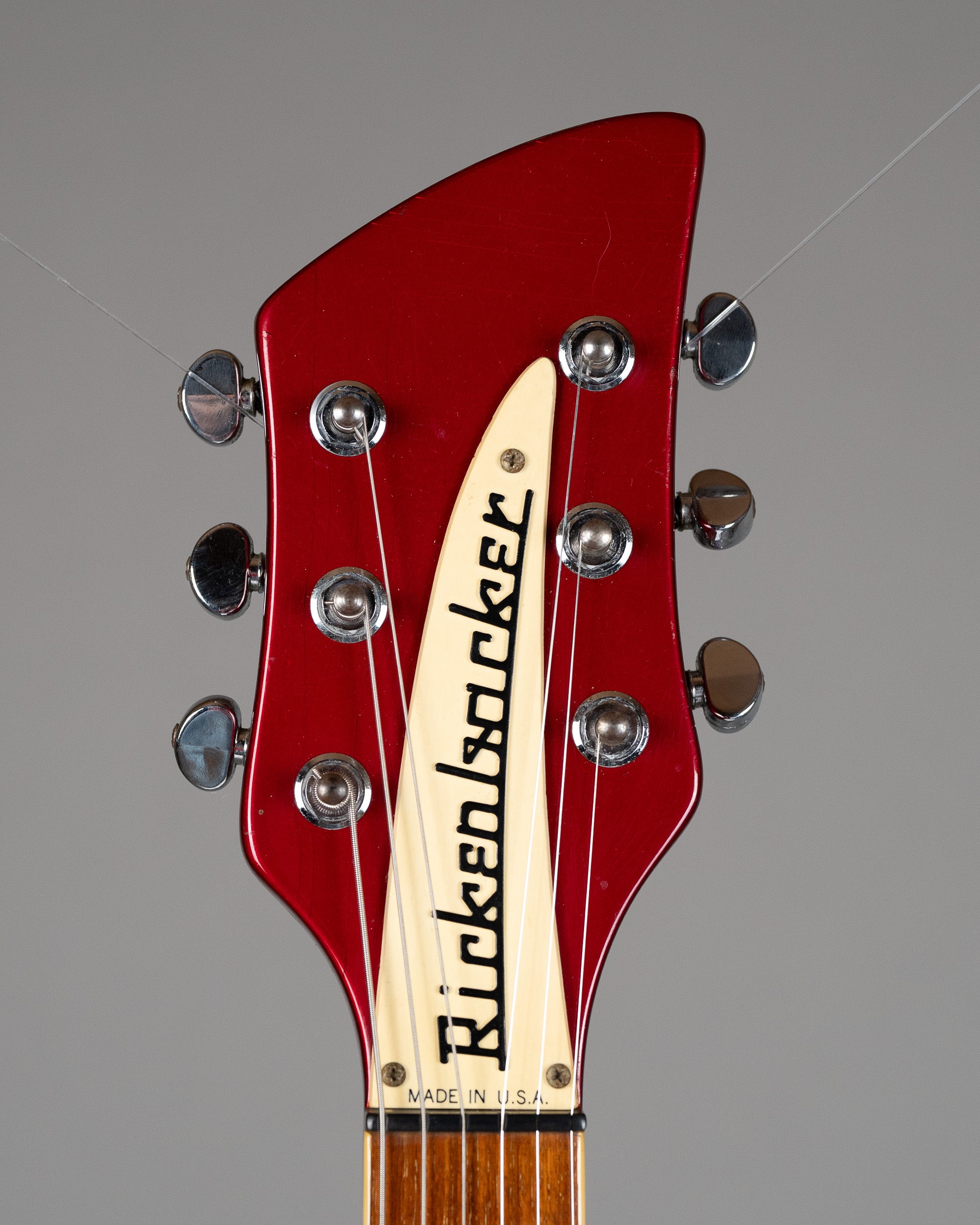 1990 Rickenbacker 230 Hamburg (USA, Burgundyglo, OHSC)
