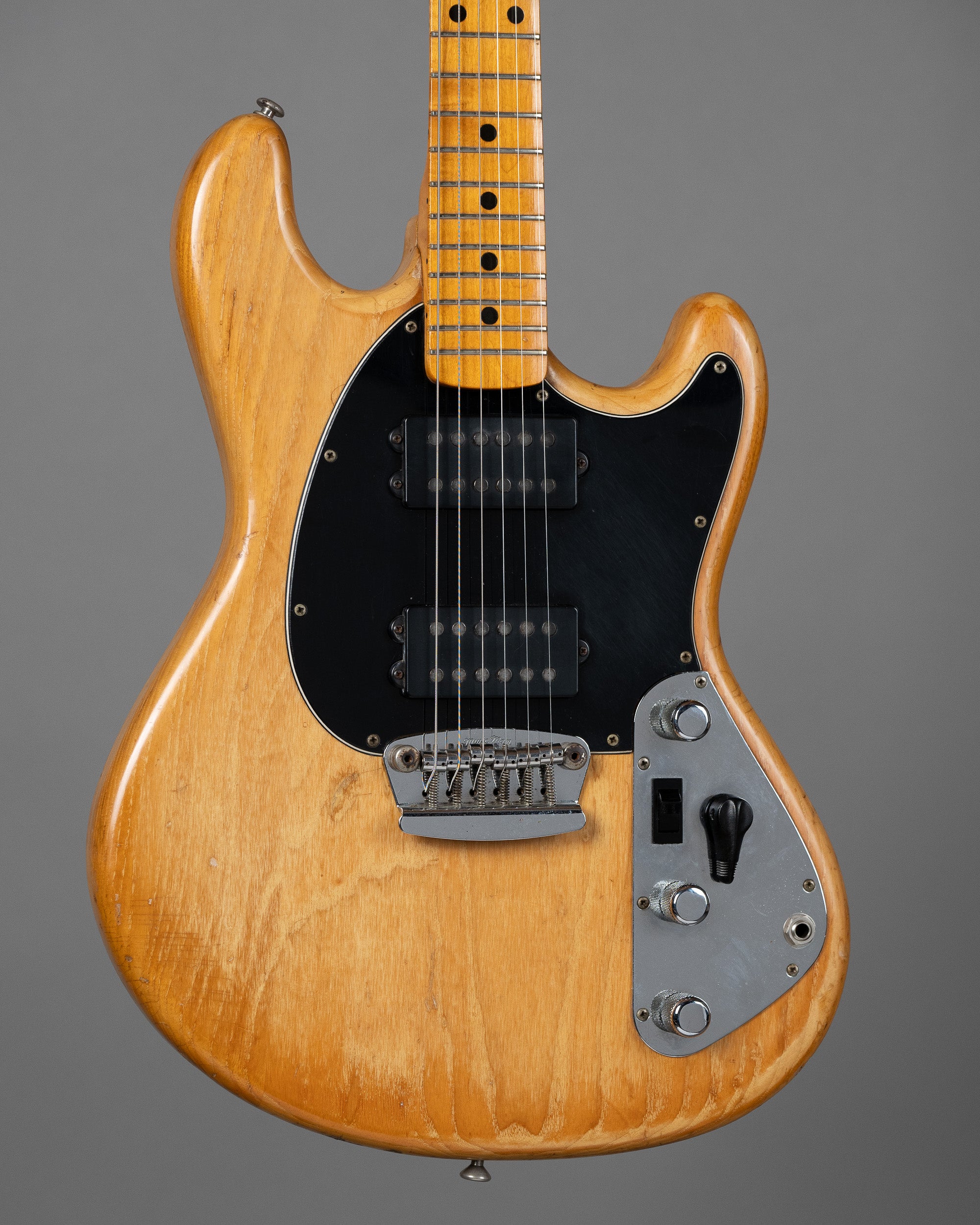 1980 Music Man Stingray II (USA, Natural, HSC)