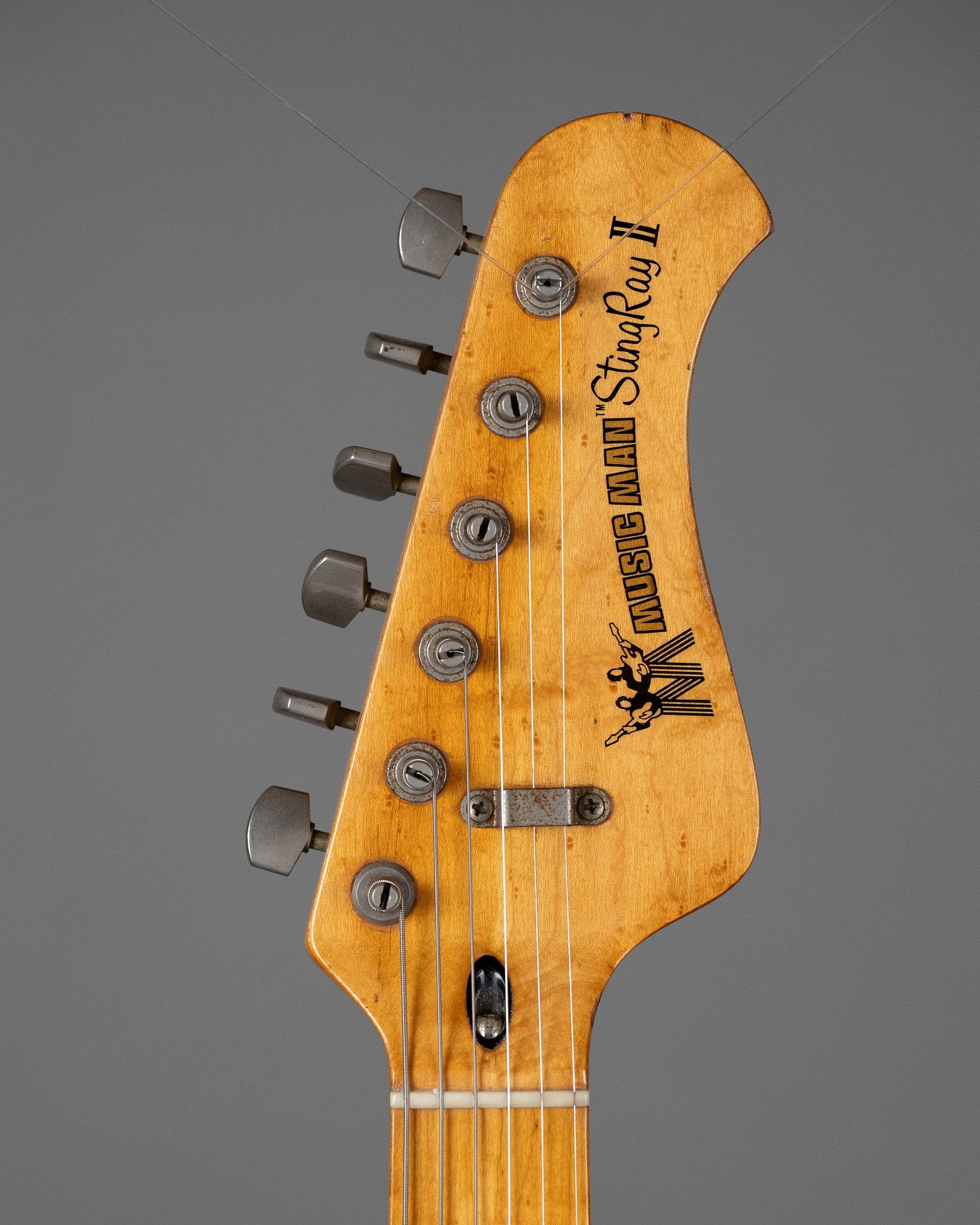 1980 Music Man Stingray II (USA, Natural, HSC)