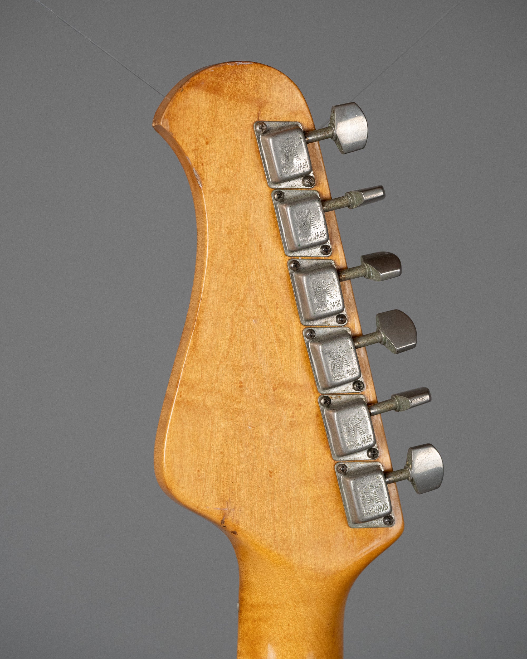 1980 Music Man Stingray II (USA, Natural, HSC)