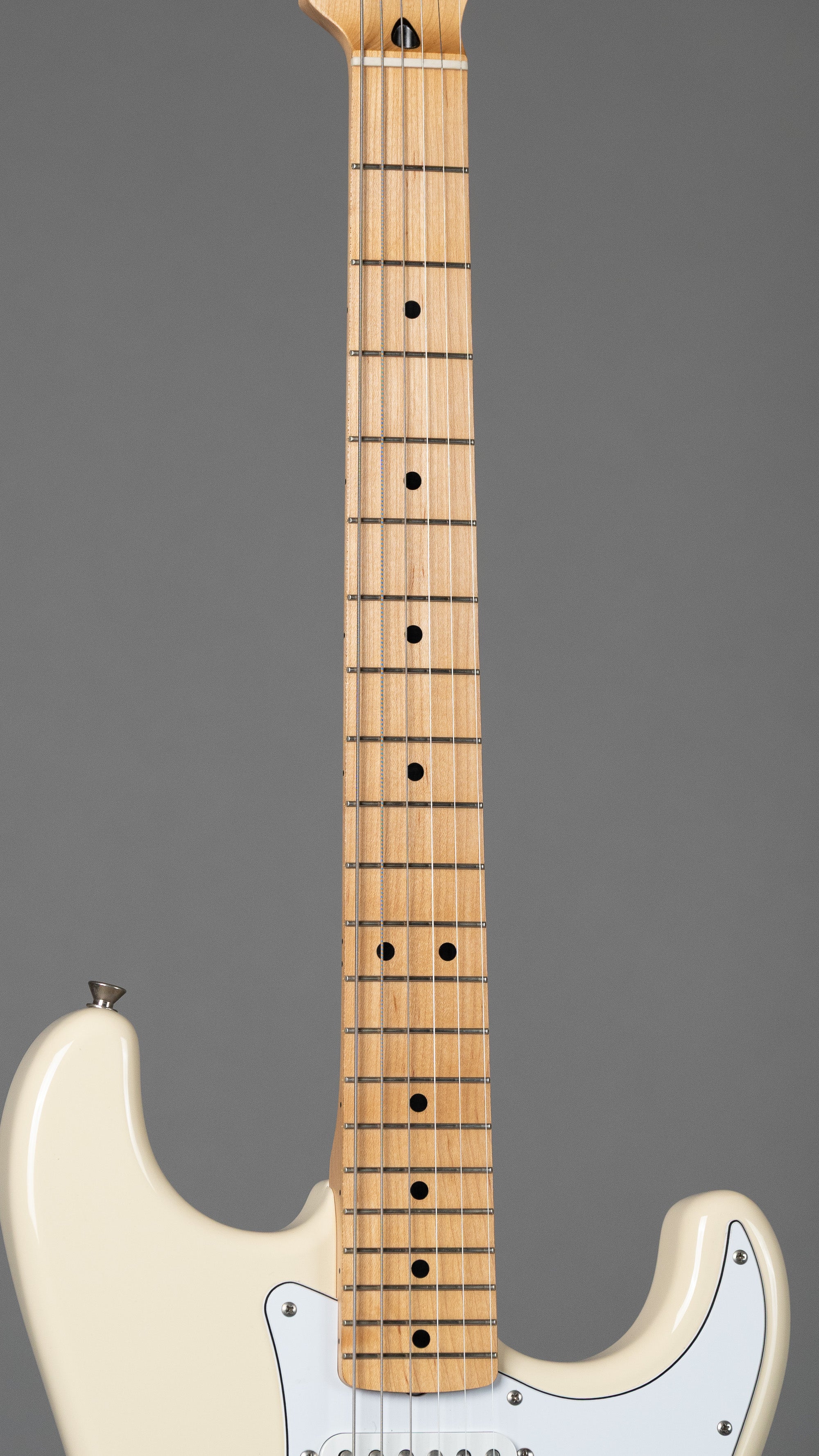 2010 Fender Stratocaster Standard (Japan, Olympic White, Gig Bag)