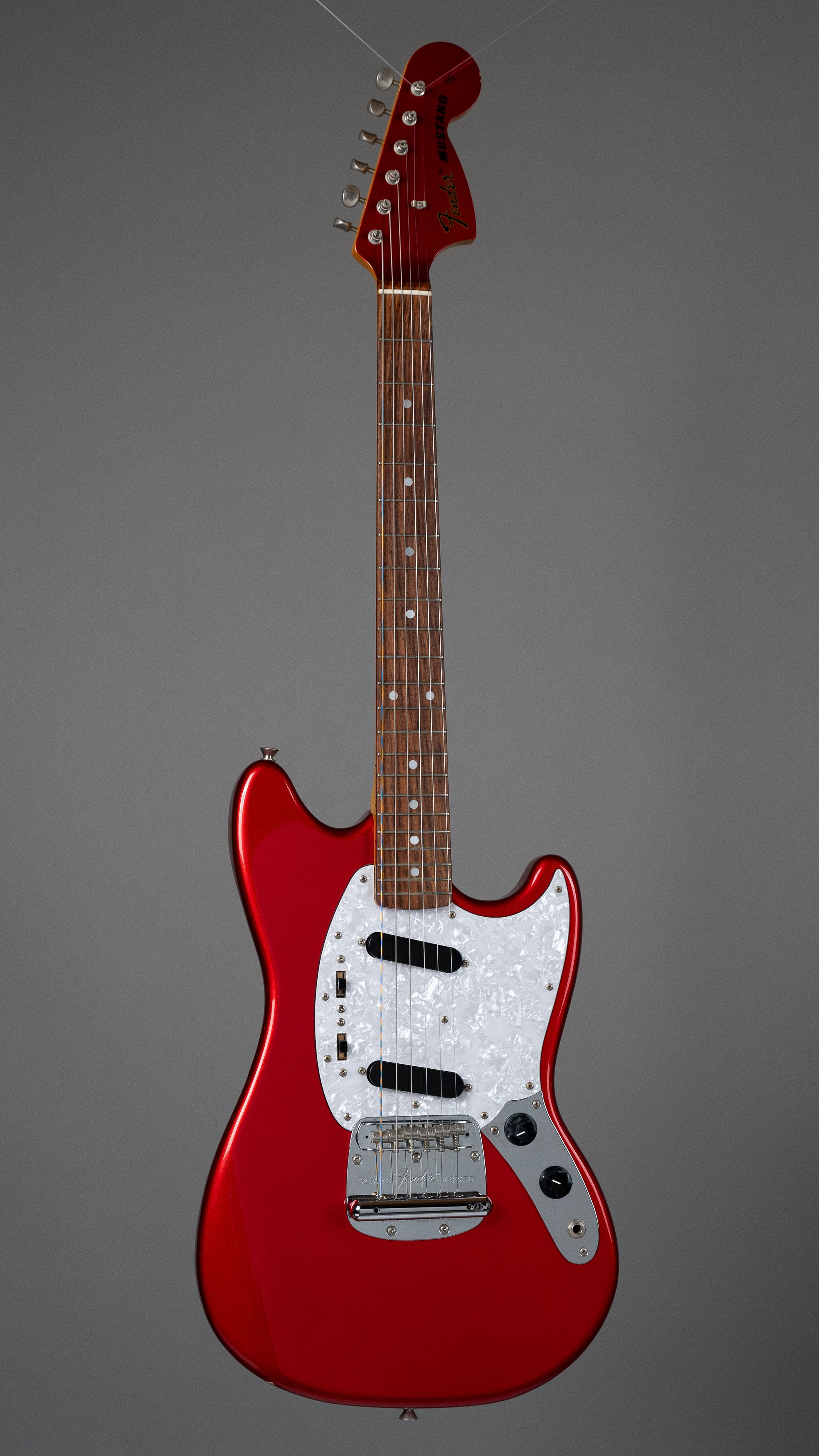2010 Fender Mustang (Japan, Candy Apple Red)
