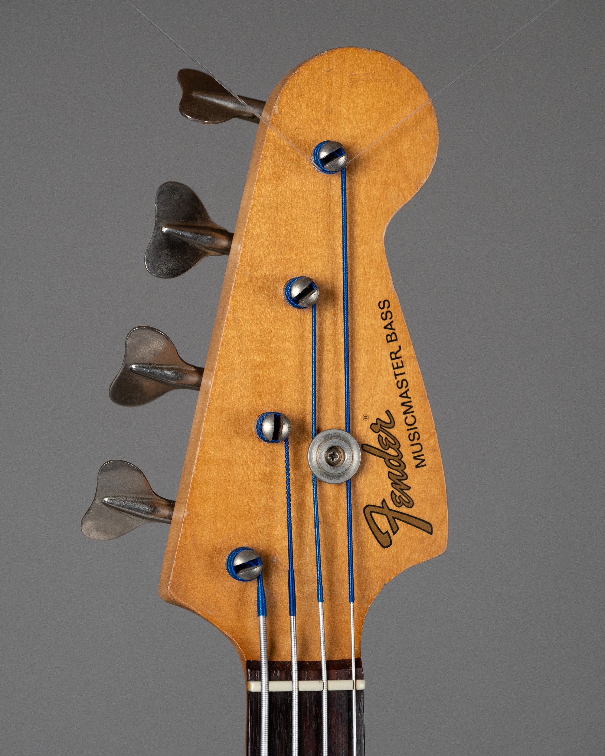 1975 Fender Musicmaster Bass (USA, Olympic White)