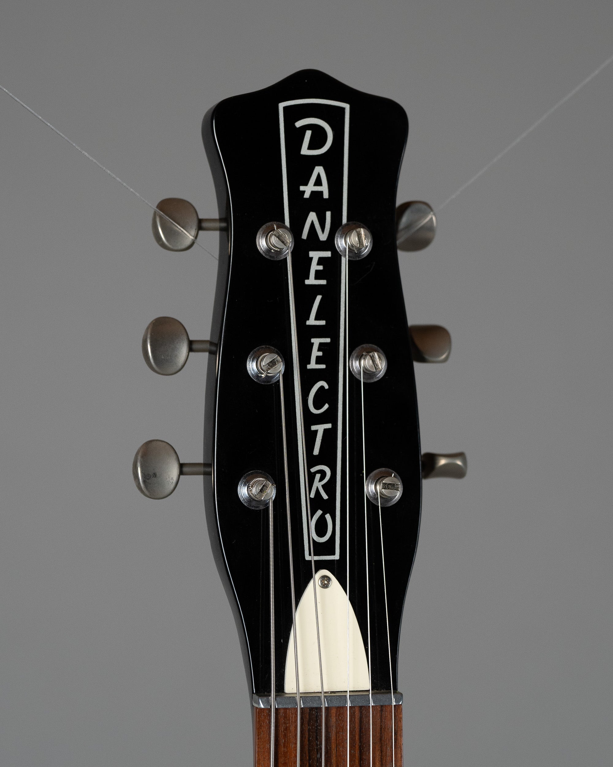 c2010 Danelectro DC-59 NOS+ (Korea, Black)
