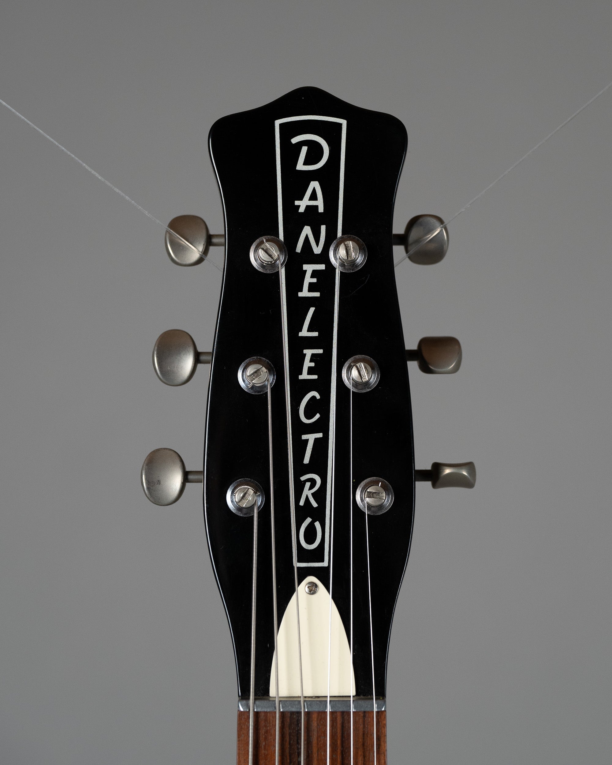 c2010 Danelectro DC-59 NOS+ (Korea, Black)