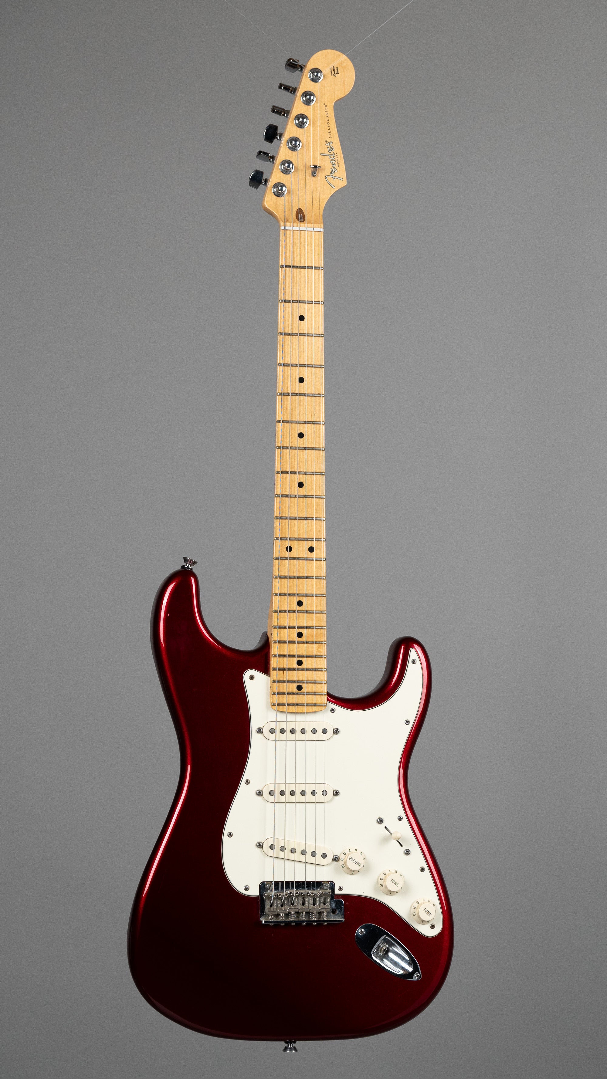 2013 Fender American Standard Stratocaster (USA, Mystic Red, OHSC)